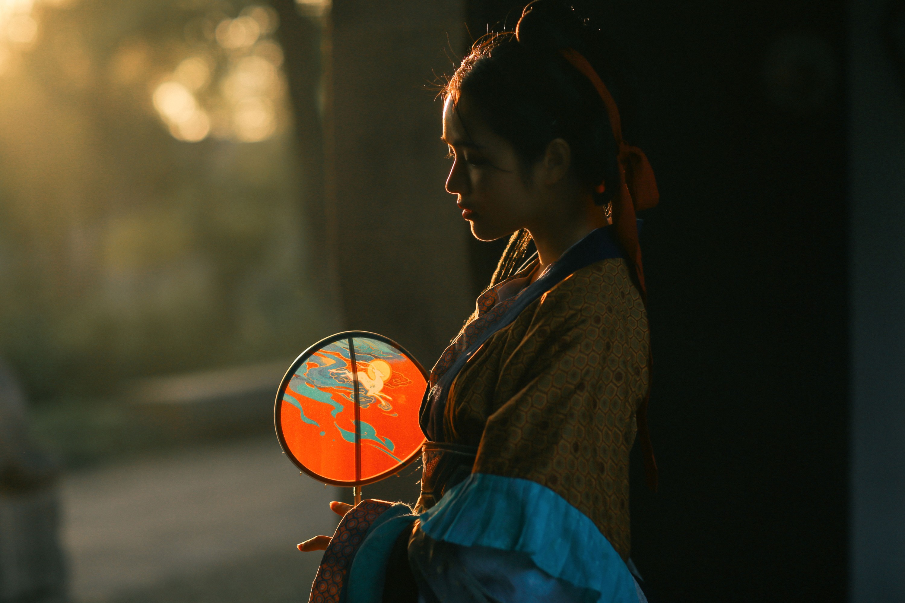 溪木若颖 – 《愁红》[25P]