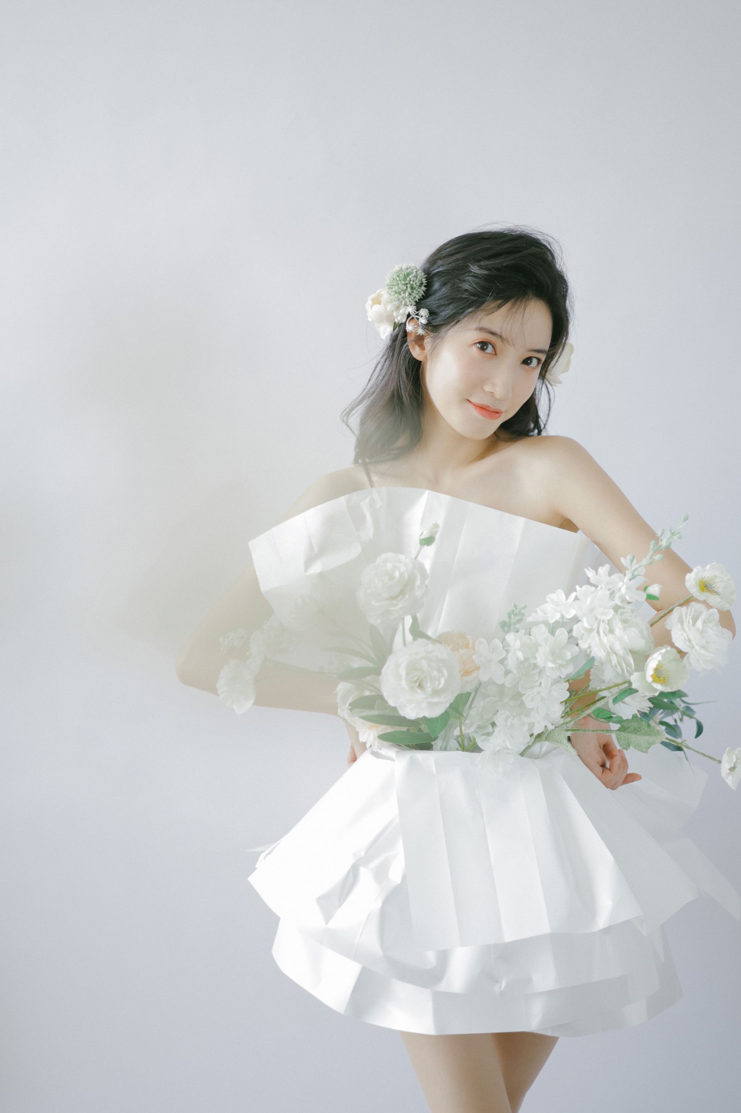 一只阿梦崽 – 《花束女孩》[32P]