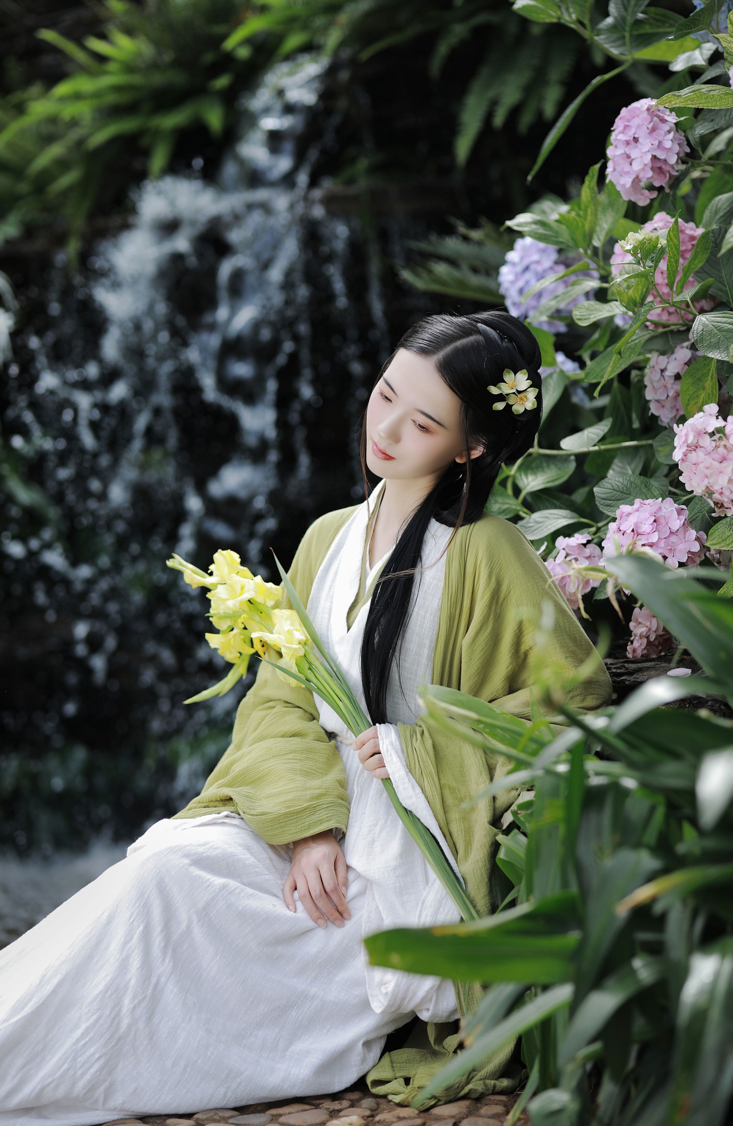 Z – 《碧玉》[27P]