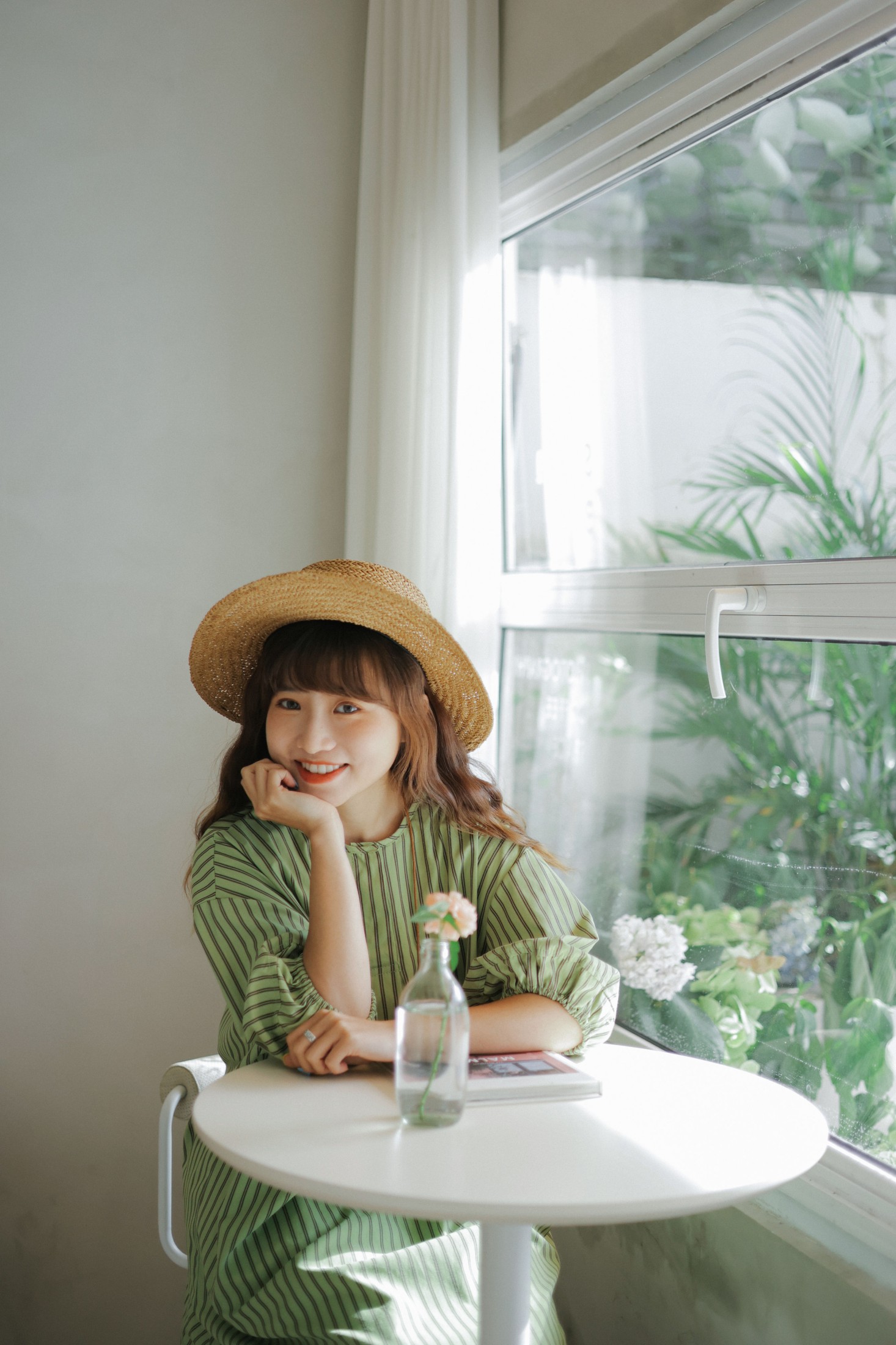 蓝胖子 – 《咖啡厅的午后》[31P]