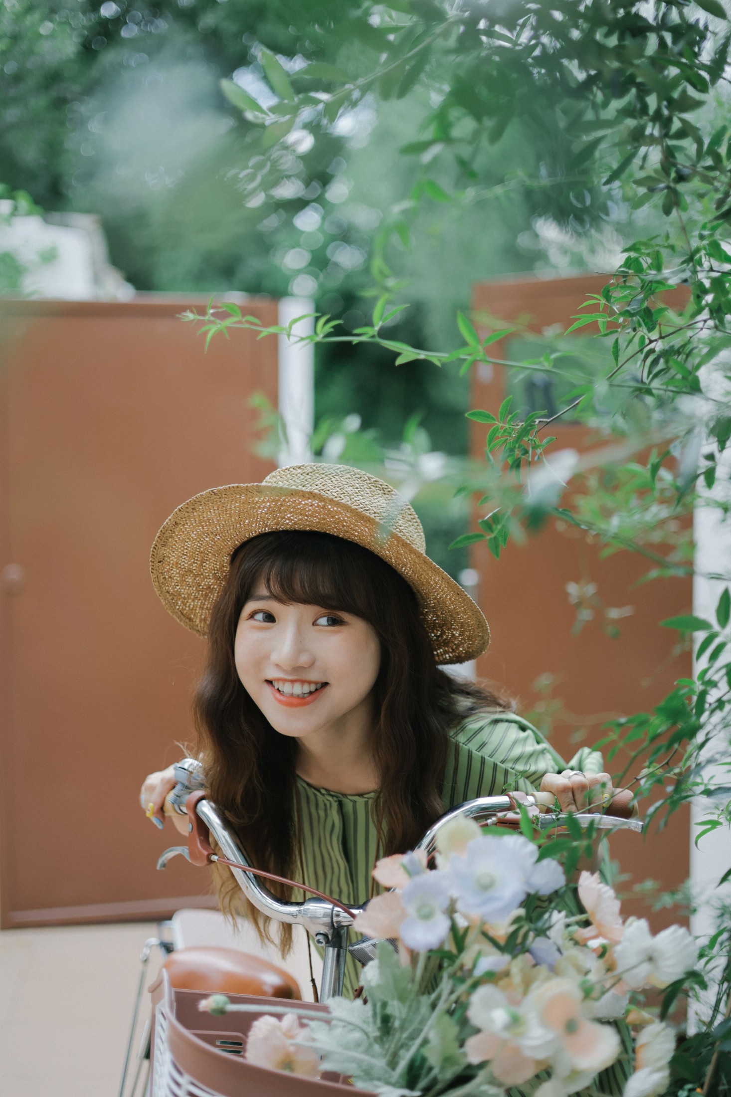 蓝胖子 – 《咖啡厅的午后》[31P]