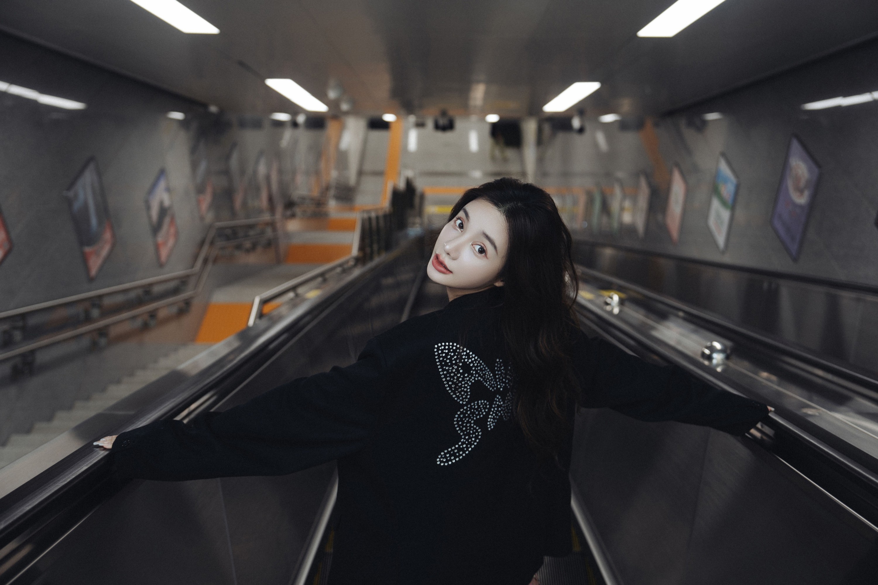 姝雯同学 – 《落寞地铁》[41P] 插图3