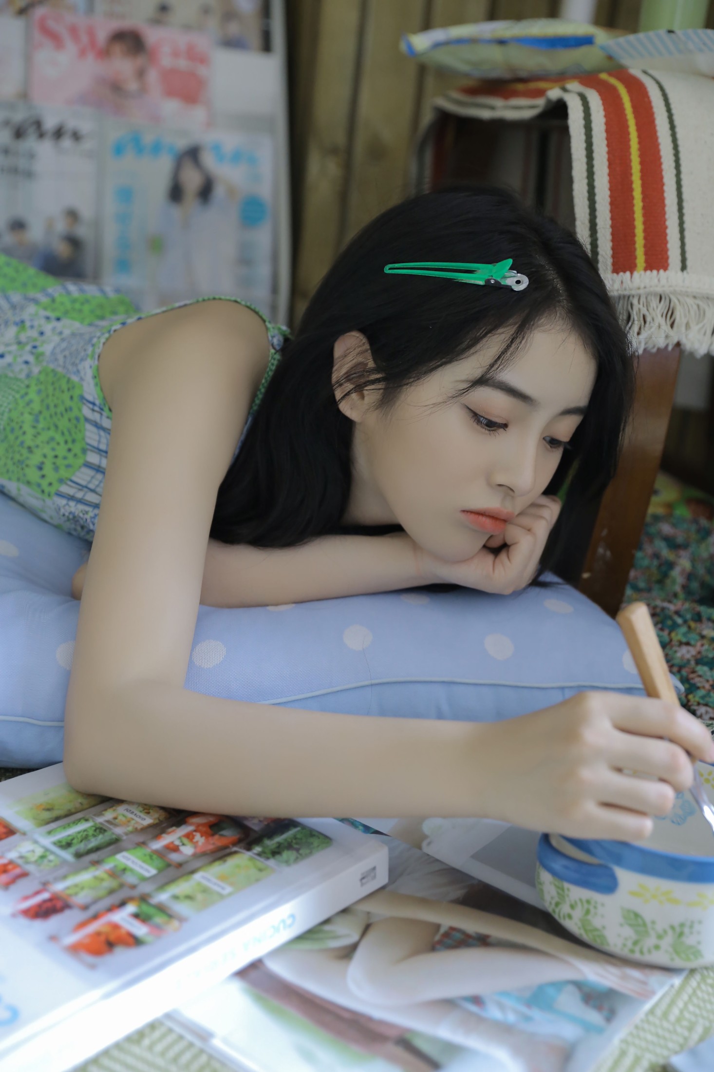 胡允恩YooEn – 《盛夏之前》[44P]