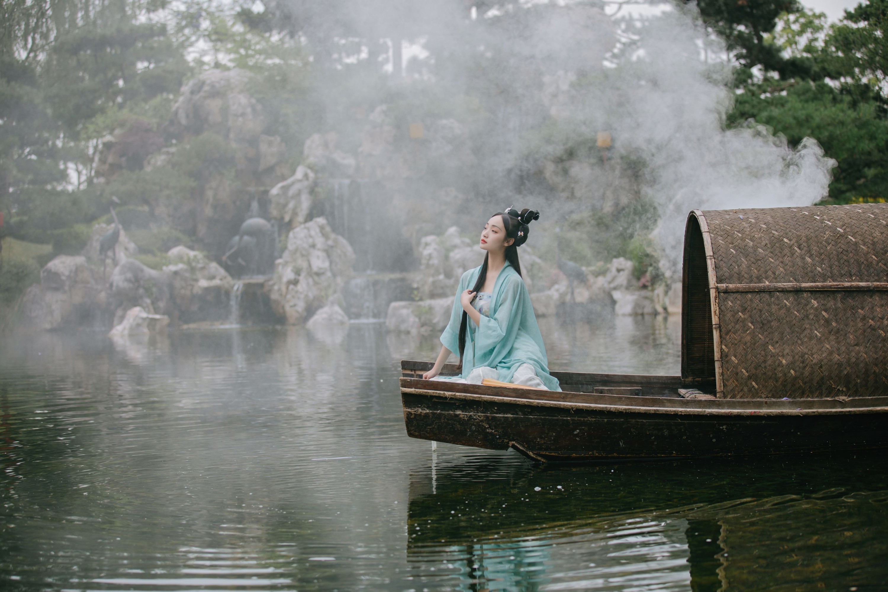 凌子兮 – 《游园集》[22P]