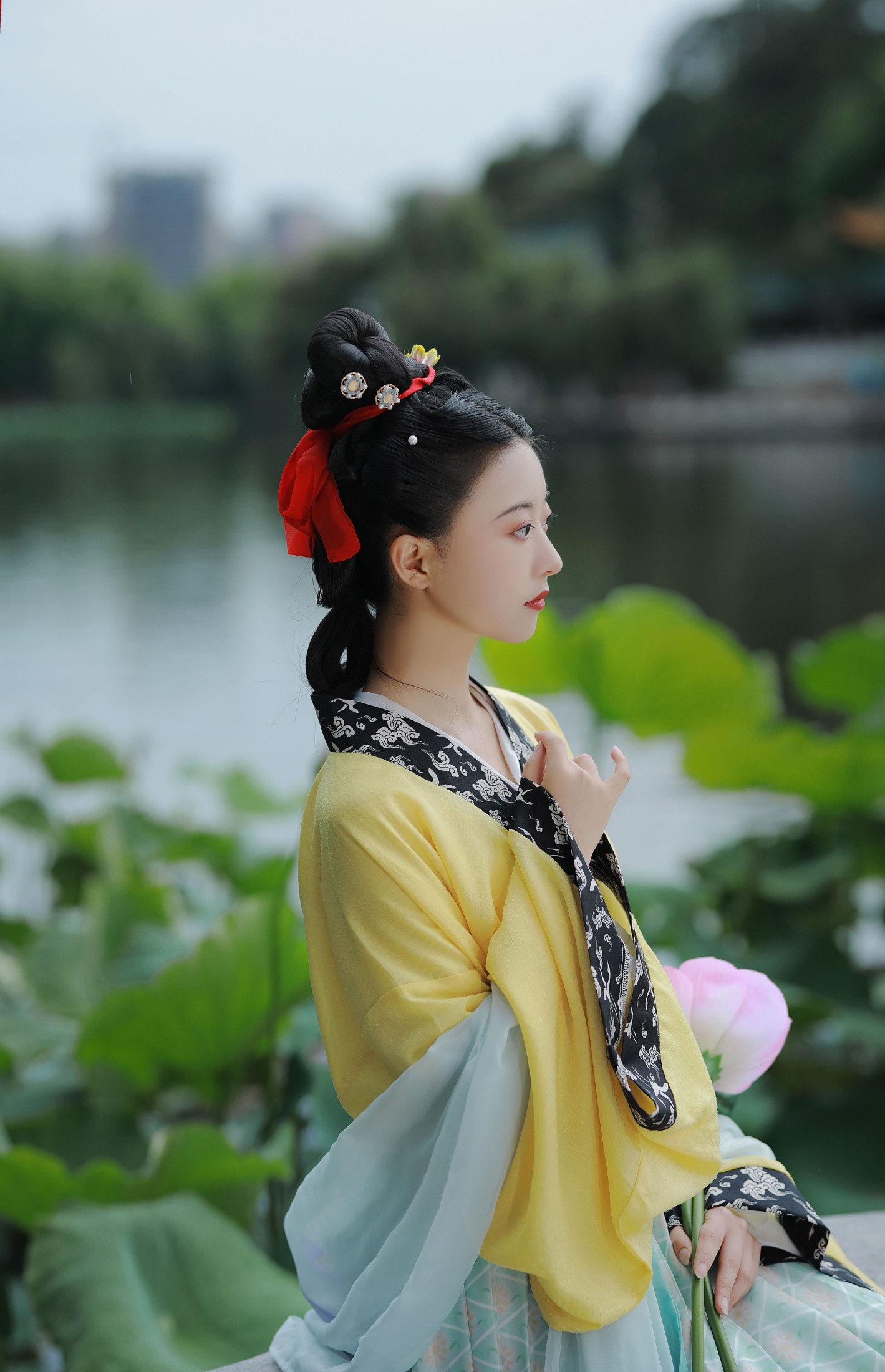 与芳 – 《半夏》[33P]