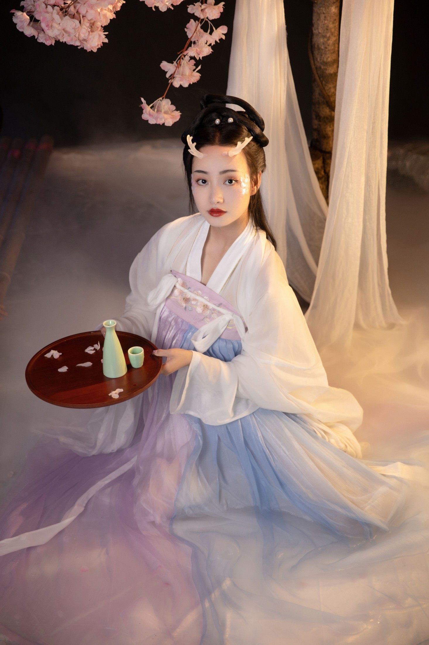 凌子兮 – 《游仙》[23P]