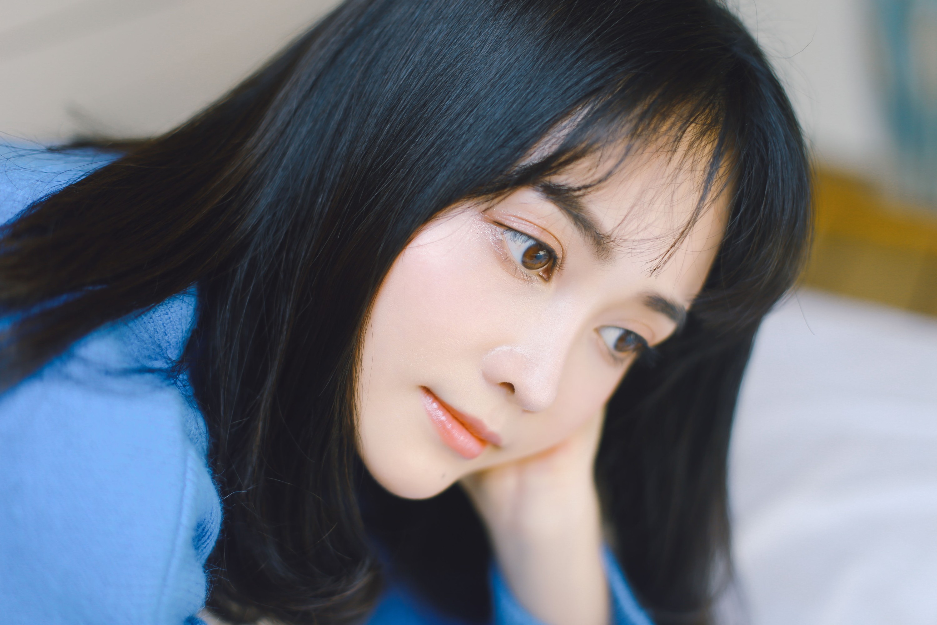 小豆芽 – 《阁楼的小快乐》[20P]