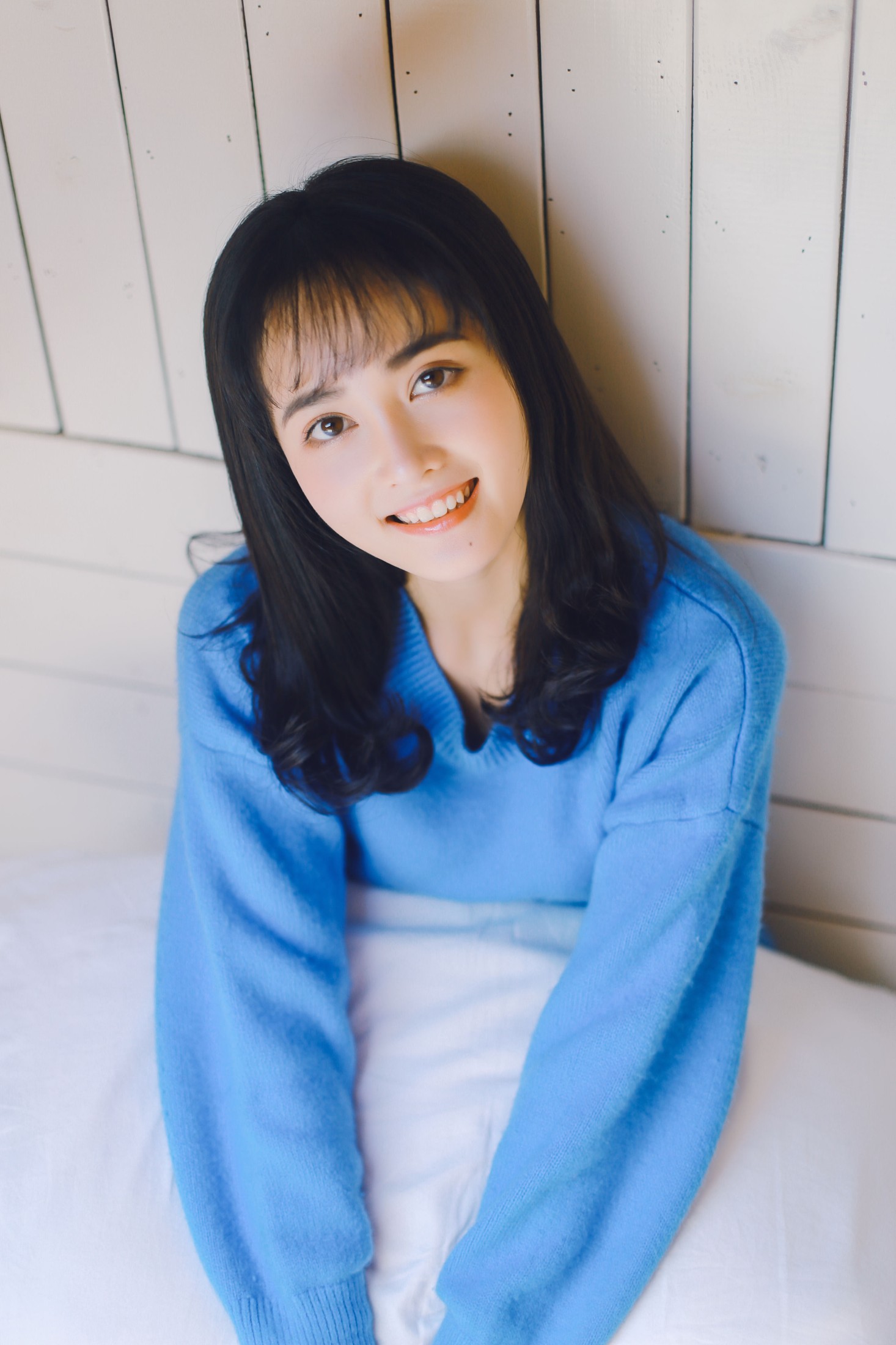 小豆芽 – 《阁楼的小快乐》[20P]