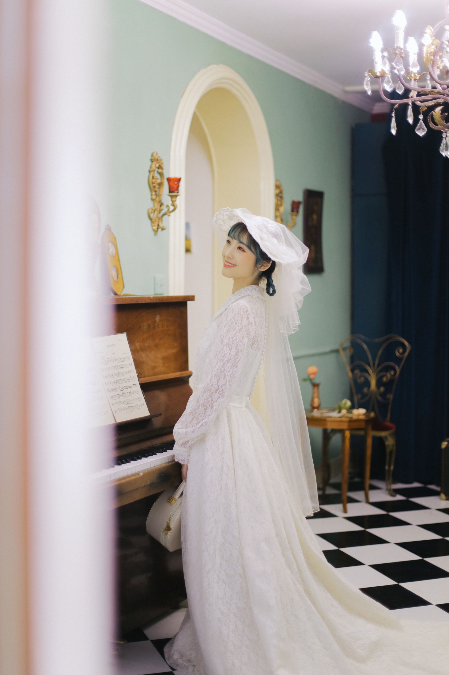 小曹 – 《芳华白纱》[34P]