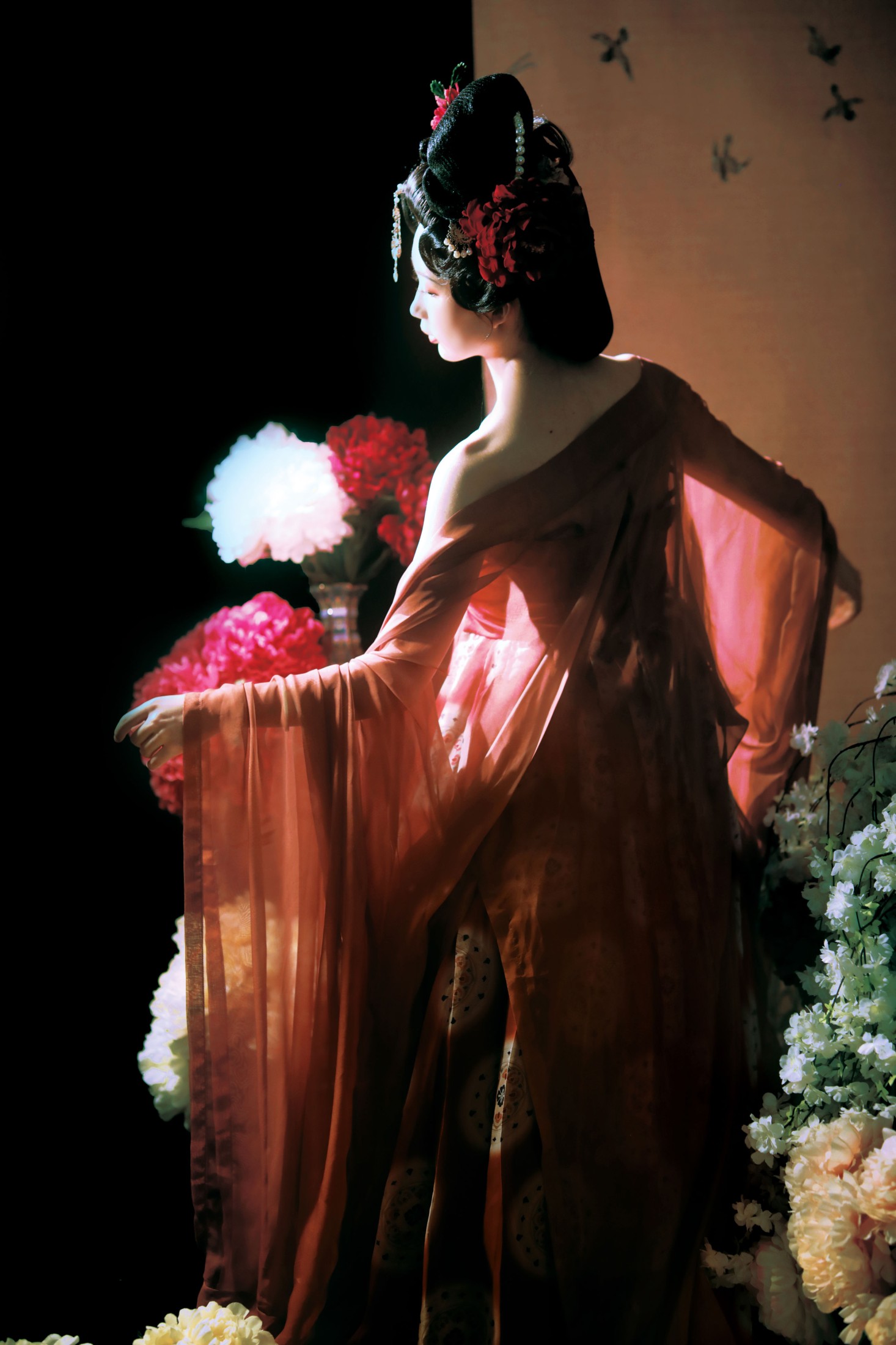 文鱼 – 《贵妃醉卧牡丹丛》[21P]