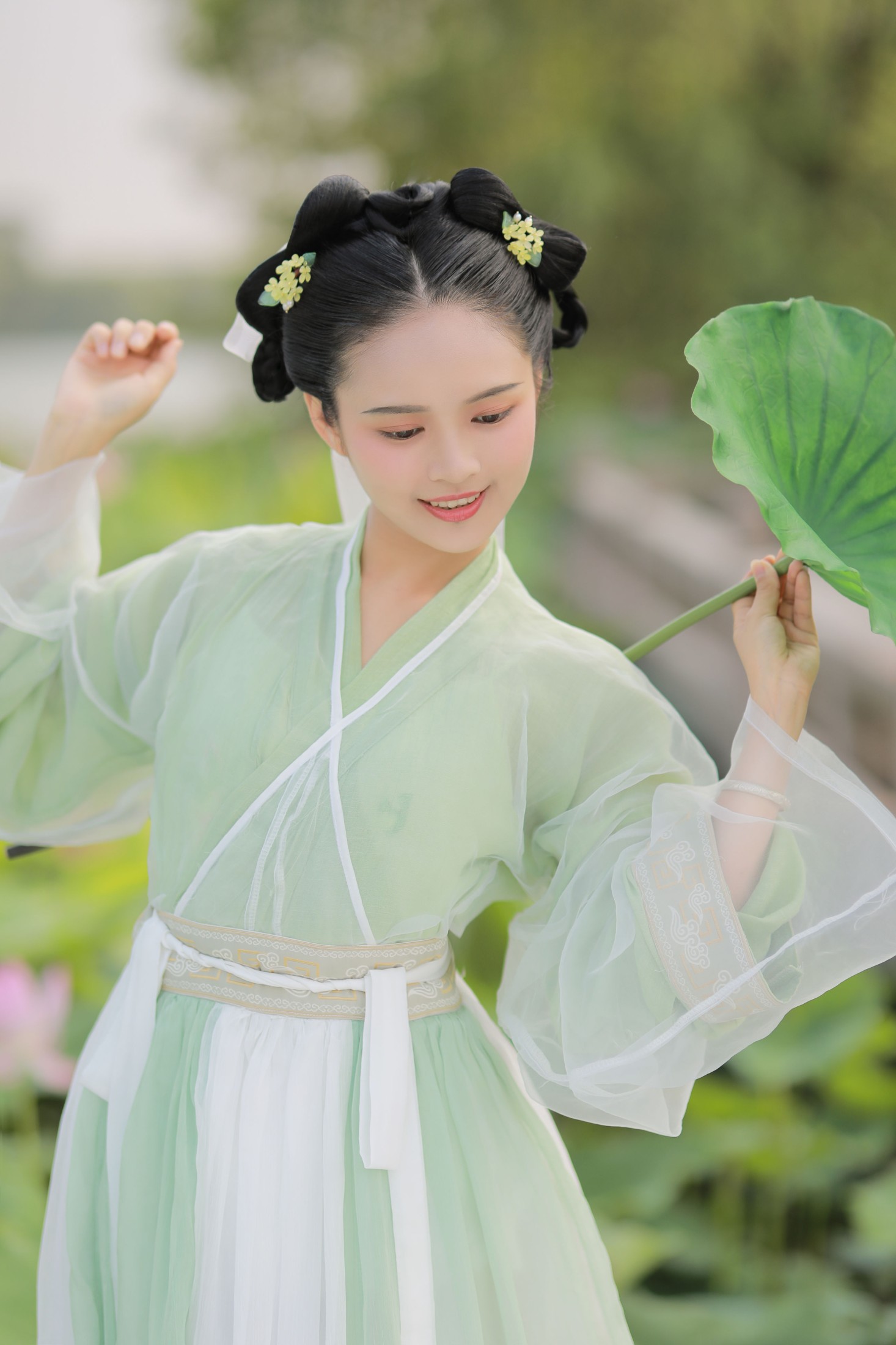 溪木若颖 – 《荷趣》[23P]