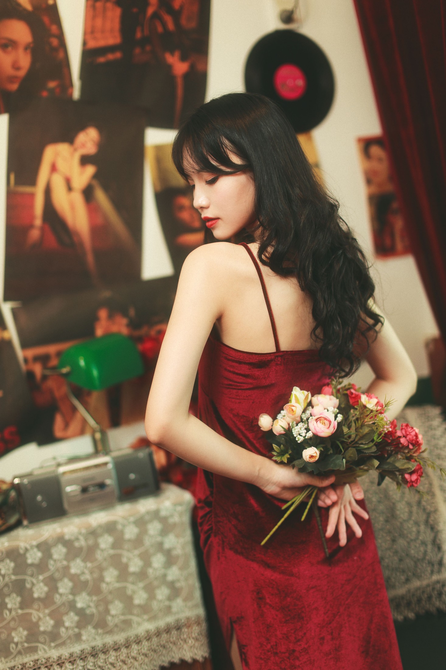 Linda – 《年华》[22P]