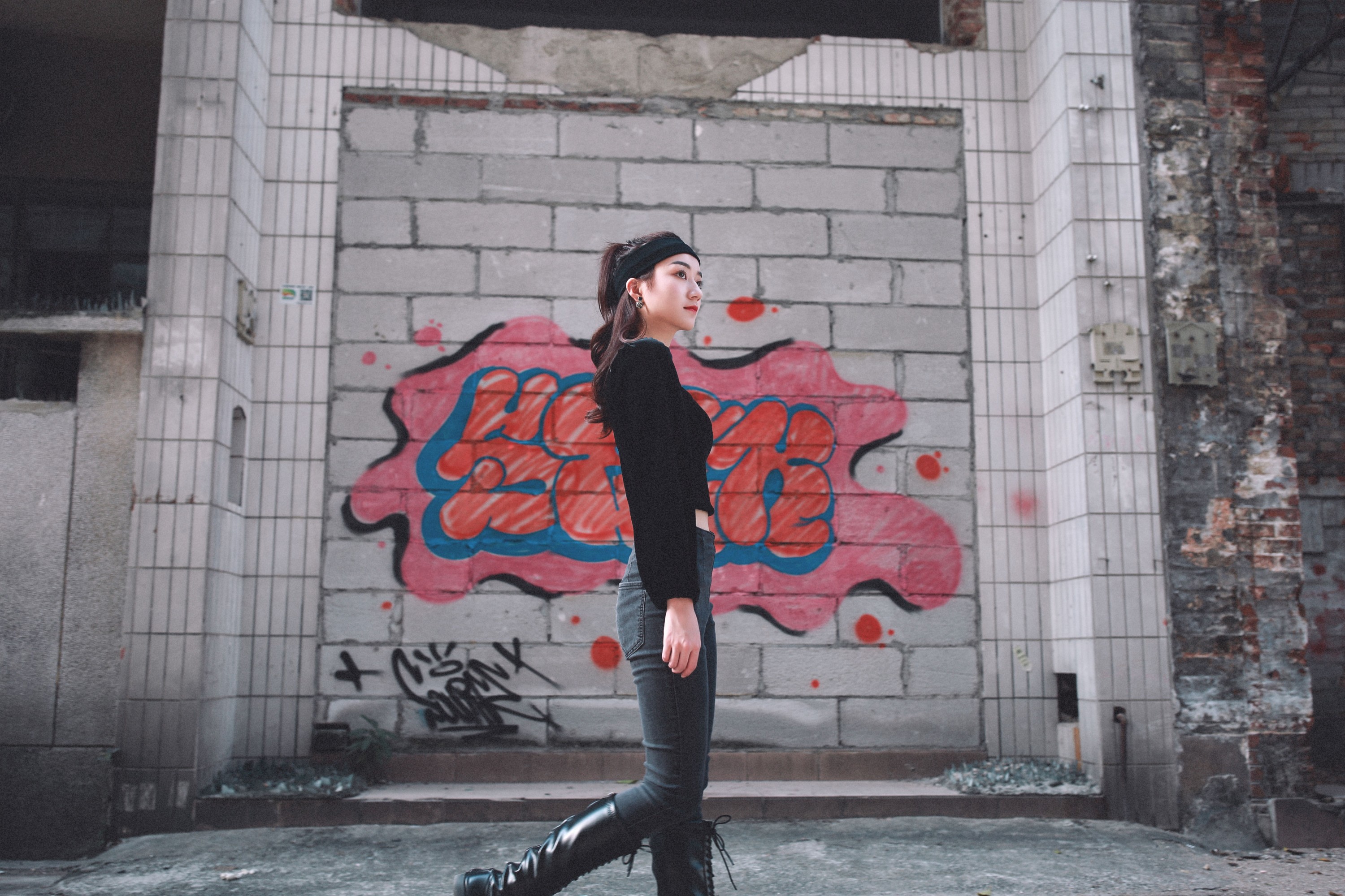 虫虫 – 《老街》[42P]