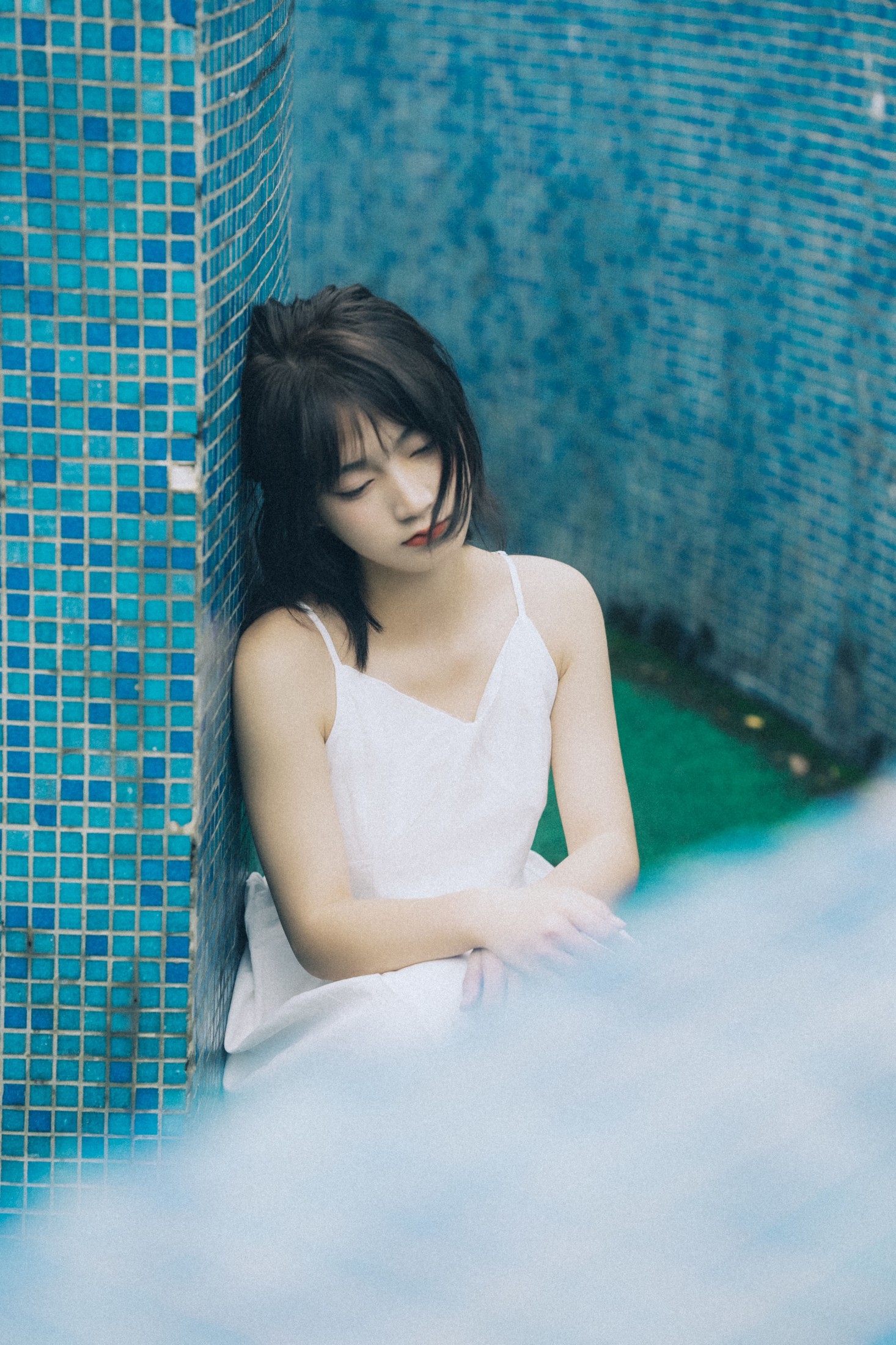 菲菲 – 《一个人的迷宫》[34P]