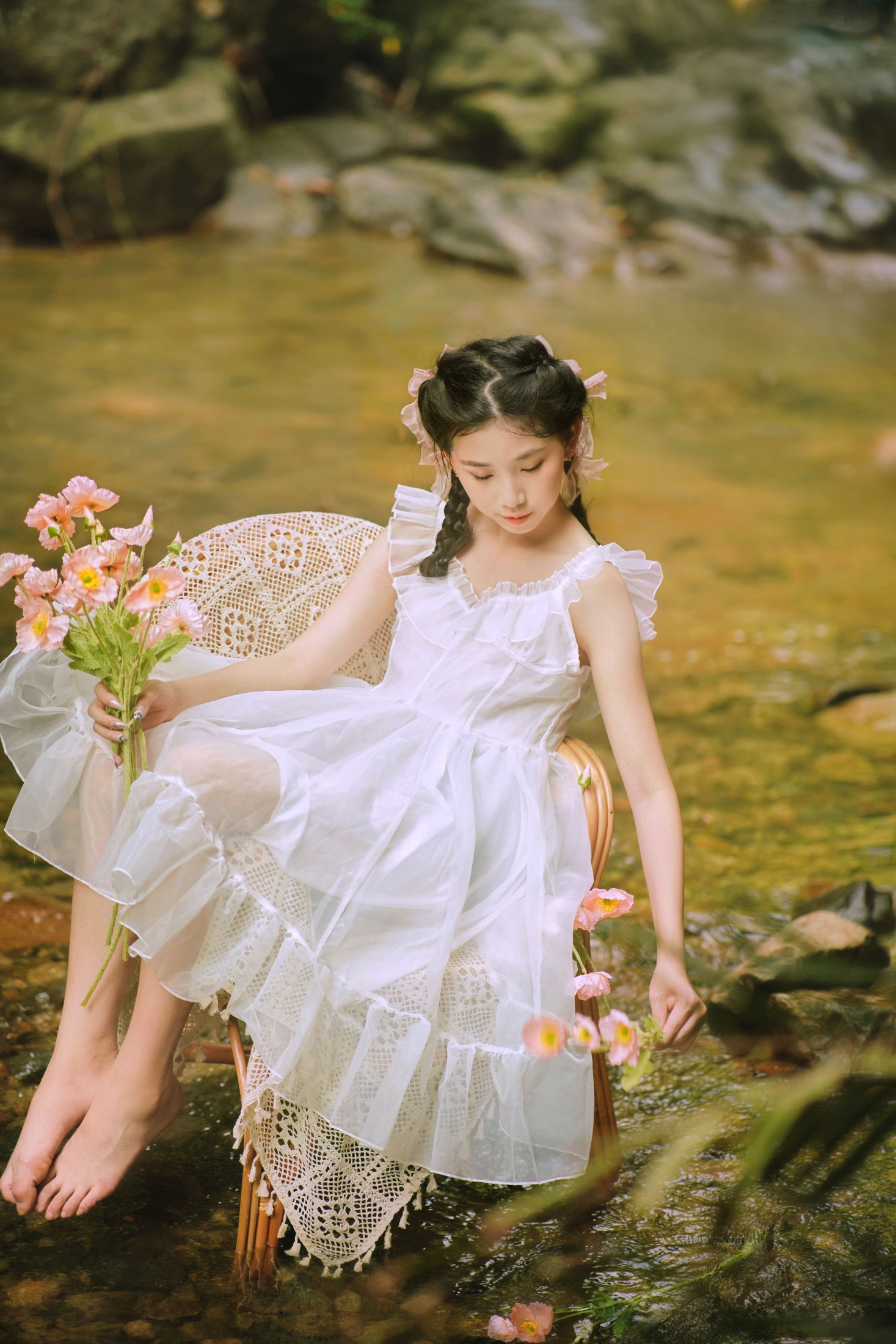 小怡 – 《溪流少女》[36P]