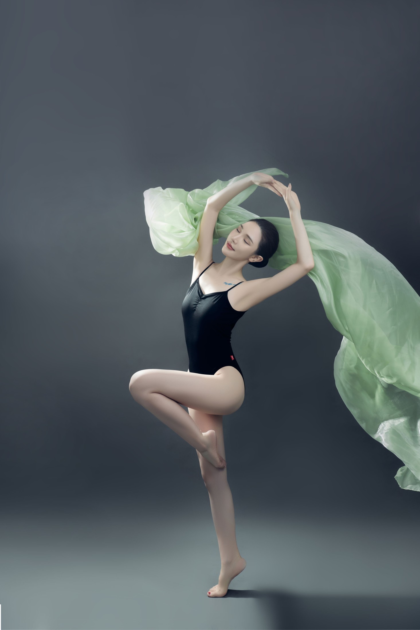 傲娇君 – 《水墨》[28P]