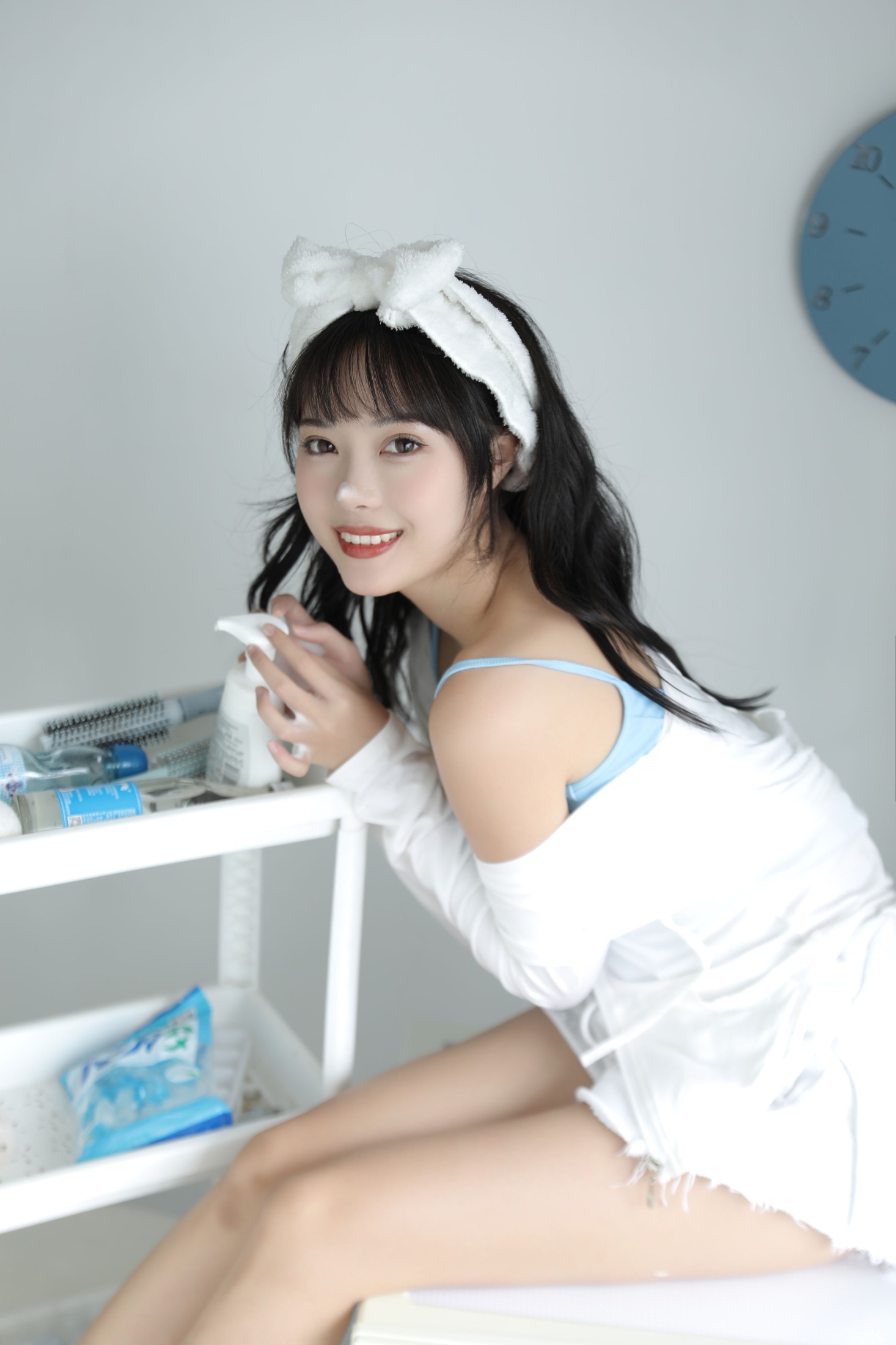 小薇人儿 – 《夏日酣甜午后》[37P]