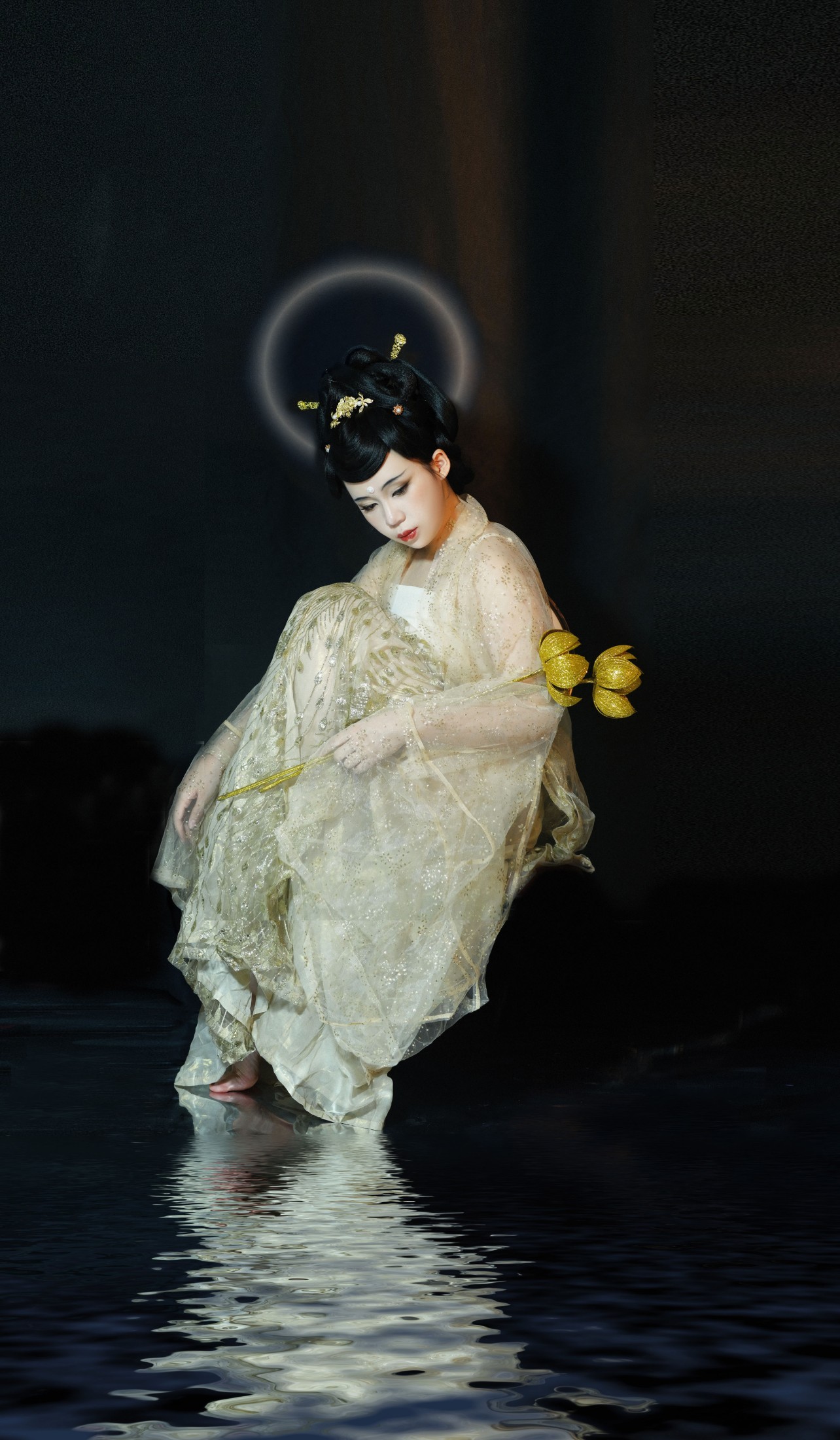 一只高高 – 《菩萨蛮》[25P]