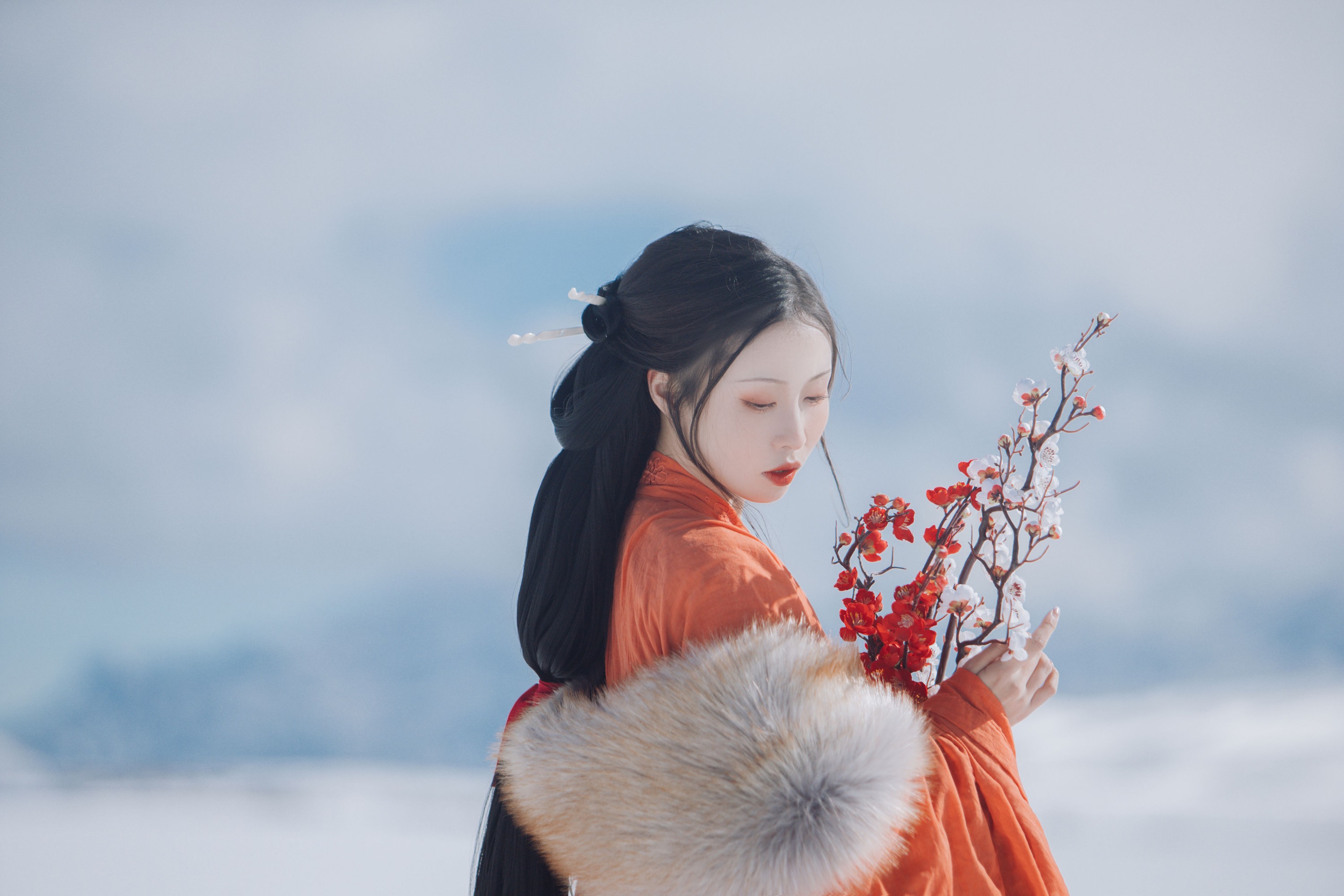 姌Rr – 《塞外雪》[28P]