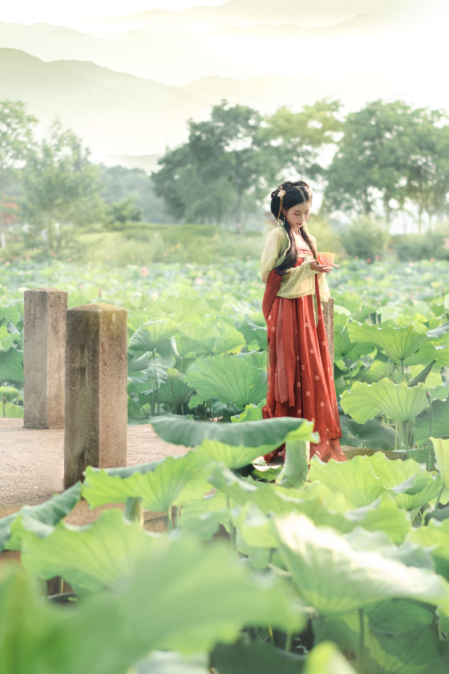 仓央是大魔王 – 《夏荷》[21P]