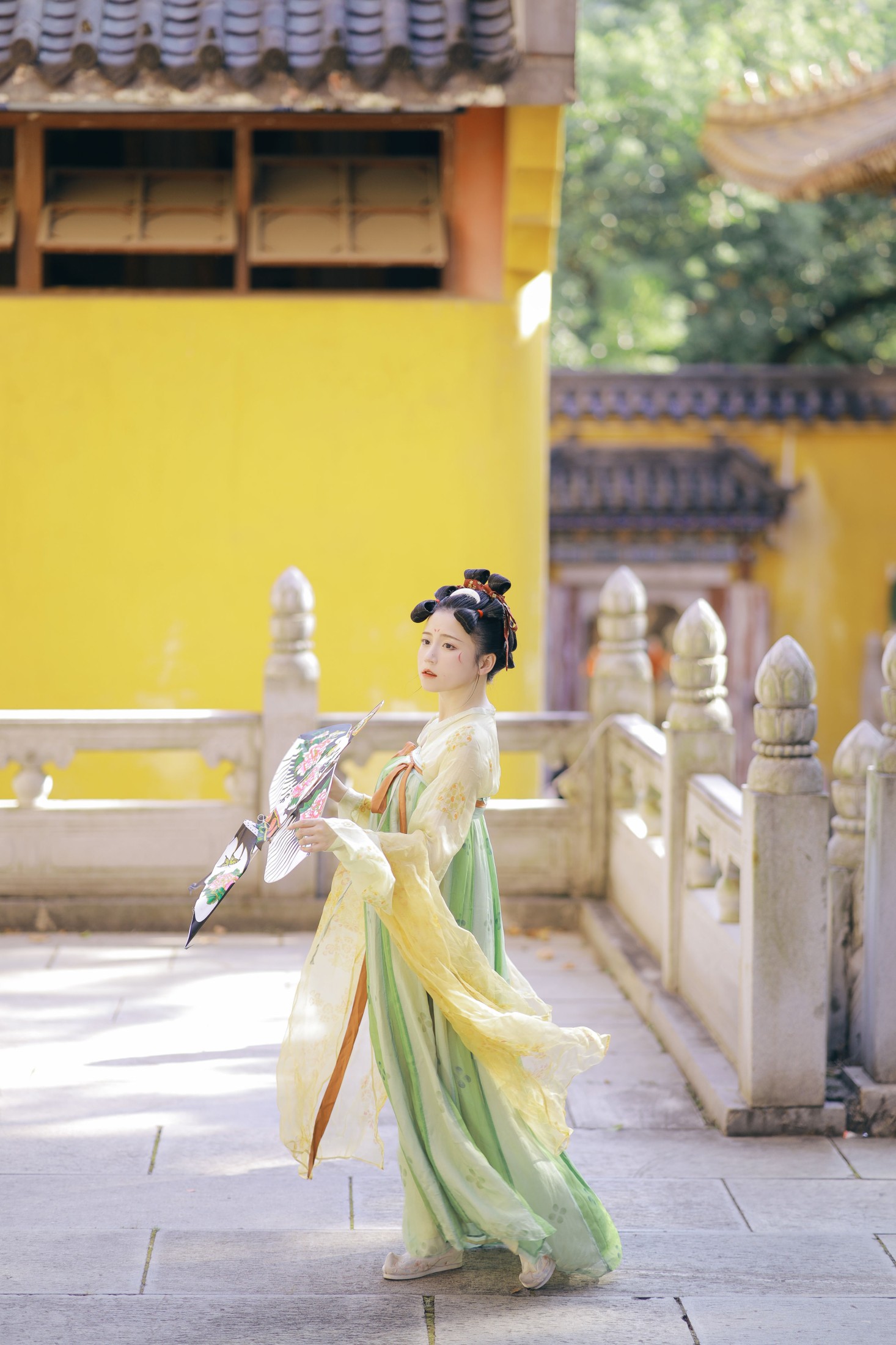 大写的VK – 《豆蔻》[25P]