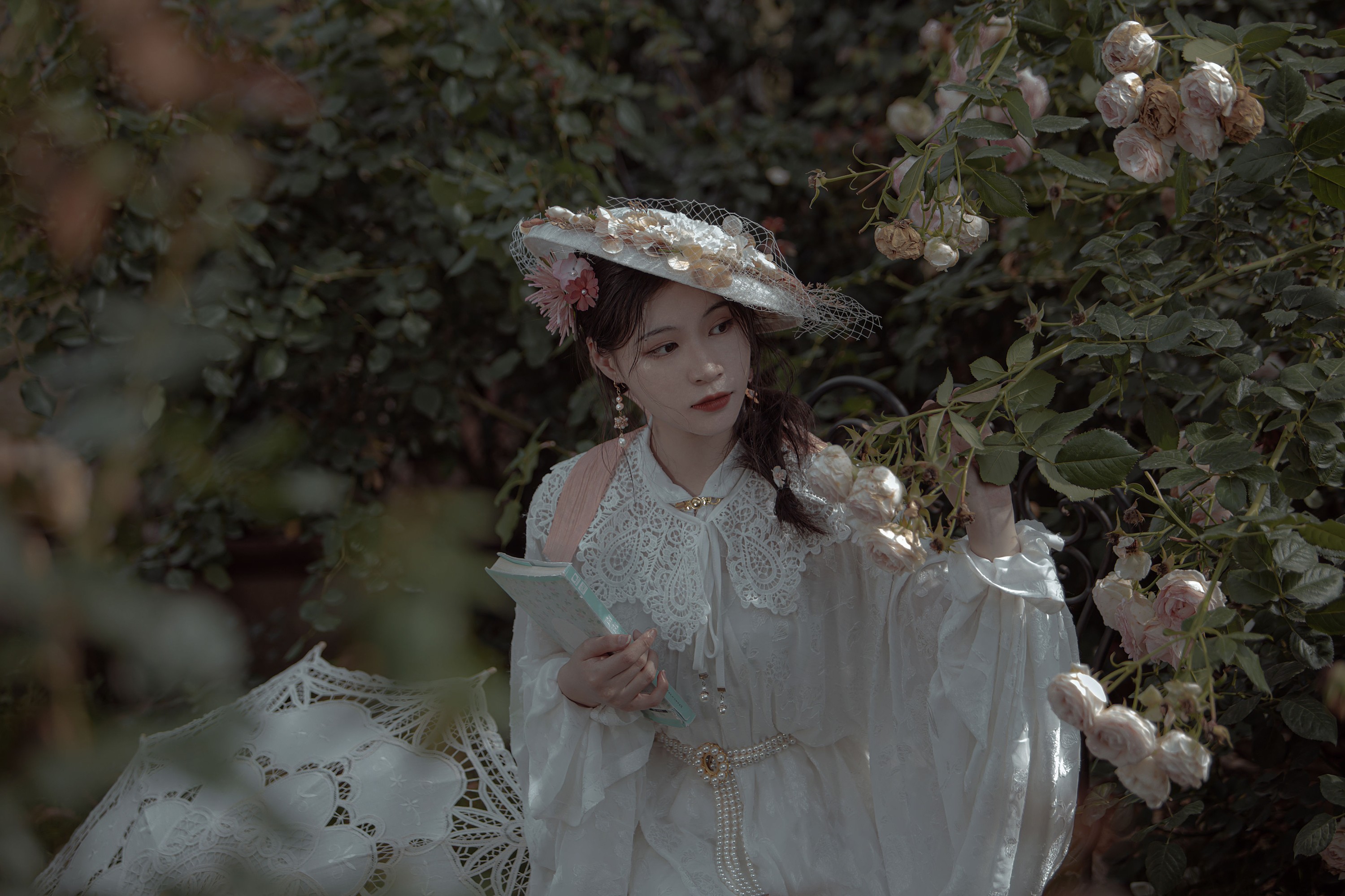 双翮 – 《玫瑰》[28P]