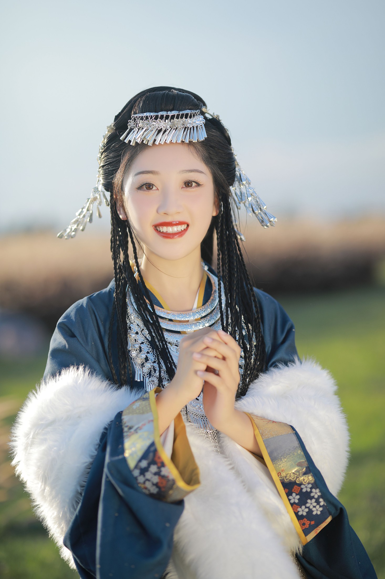 Y-JIN – 《我与春风携过客》[36P]