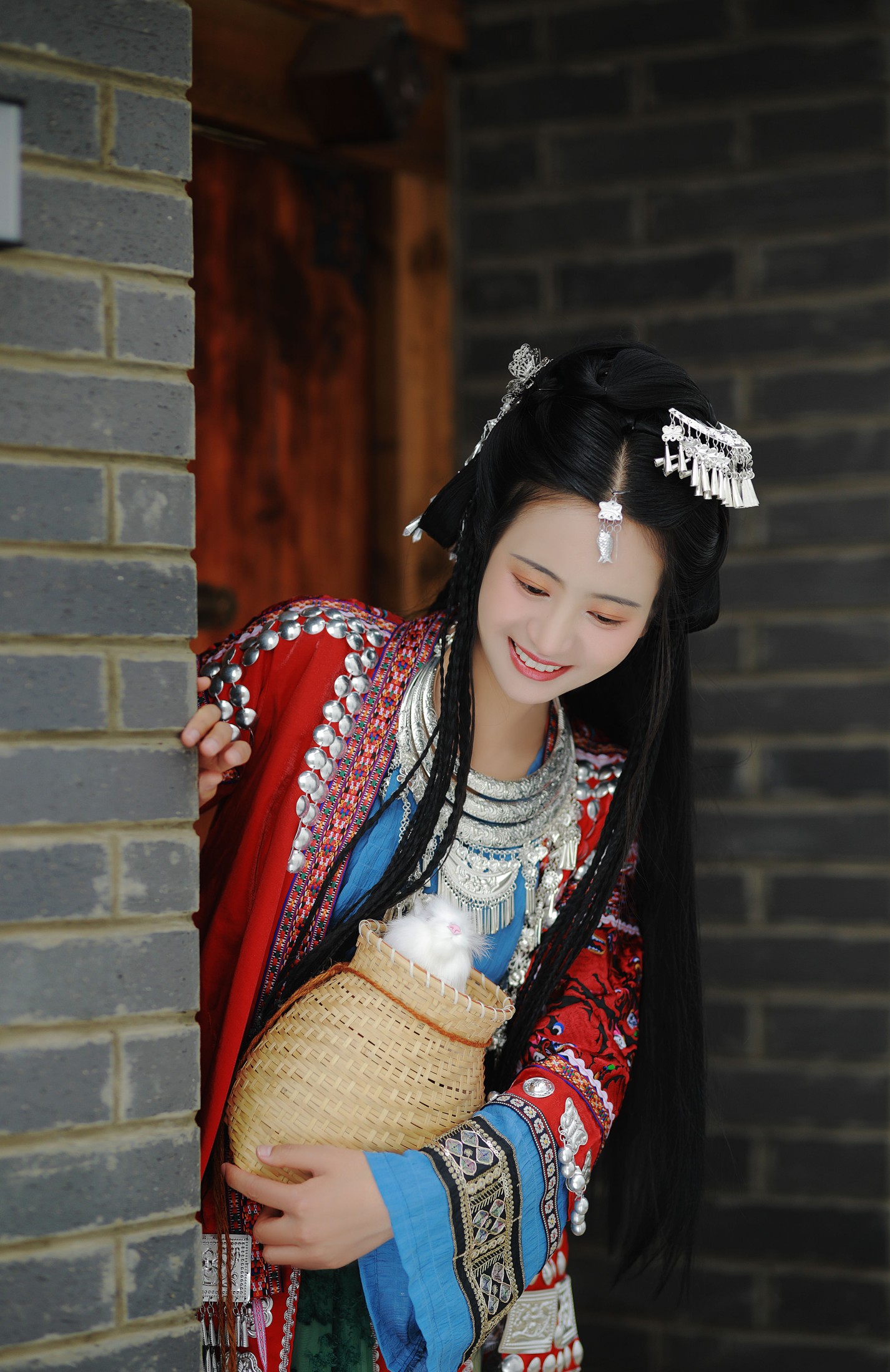 瑜瑾 – 《桃花开的时候》[23P]