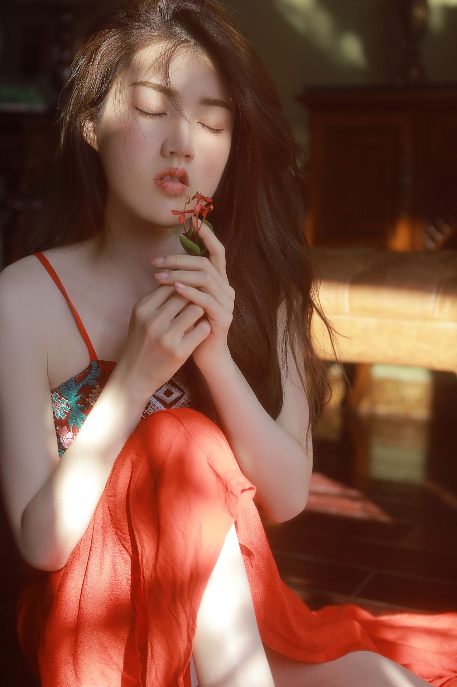 雨涵 – 《红》[31P]