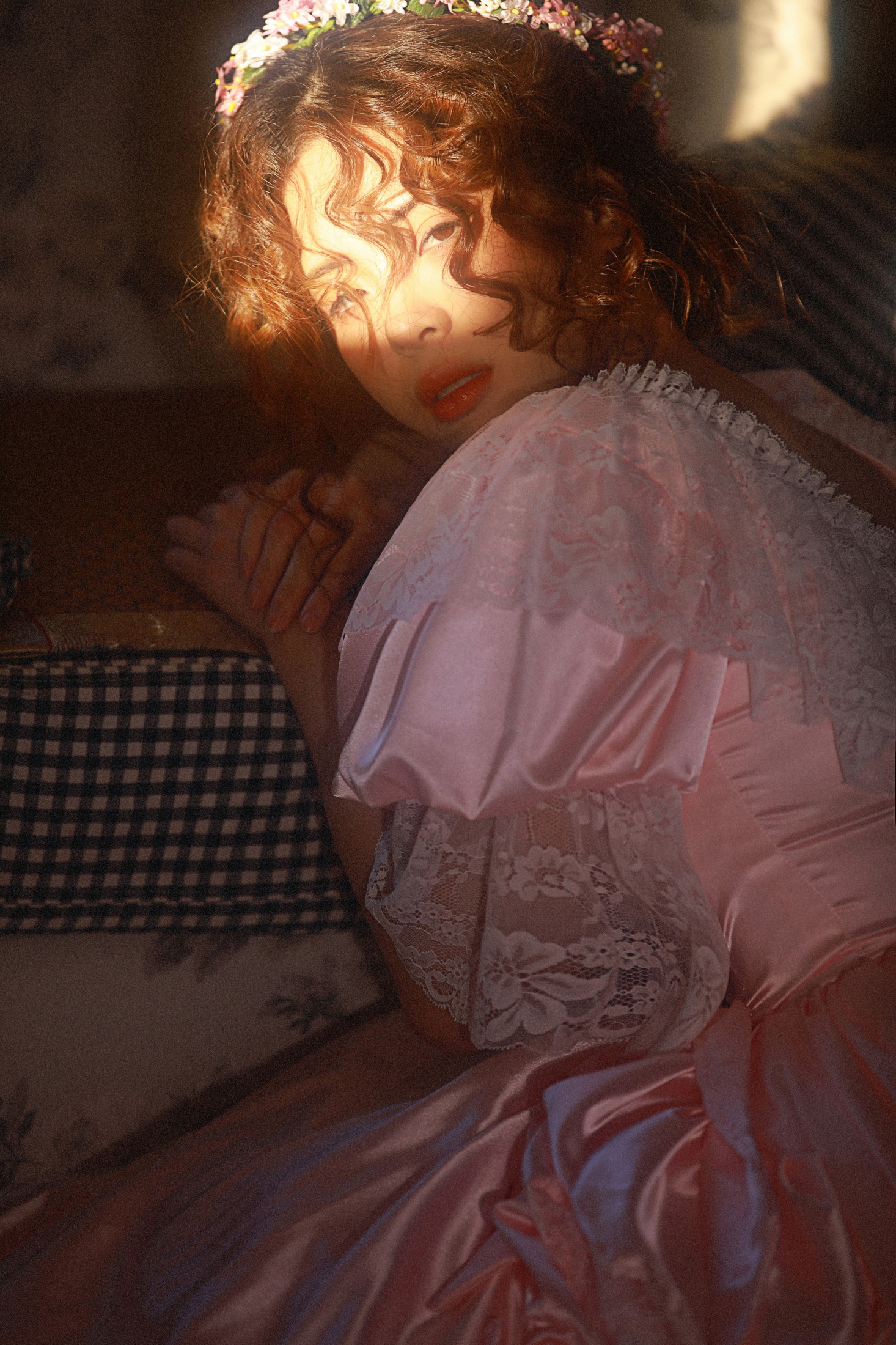 一只仟仟 – 《万物皆有裂痕》[26P]