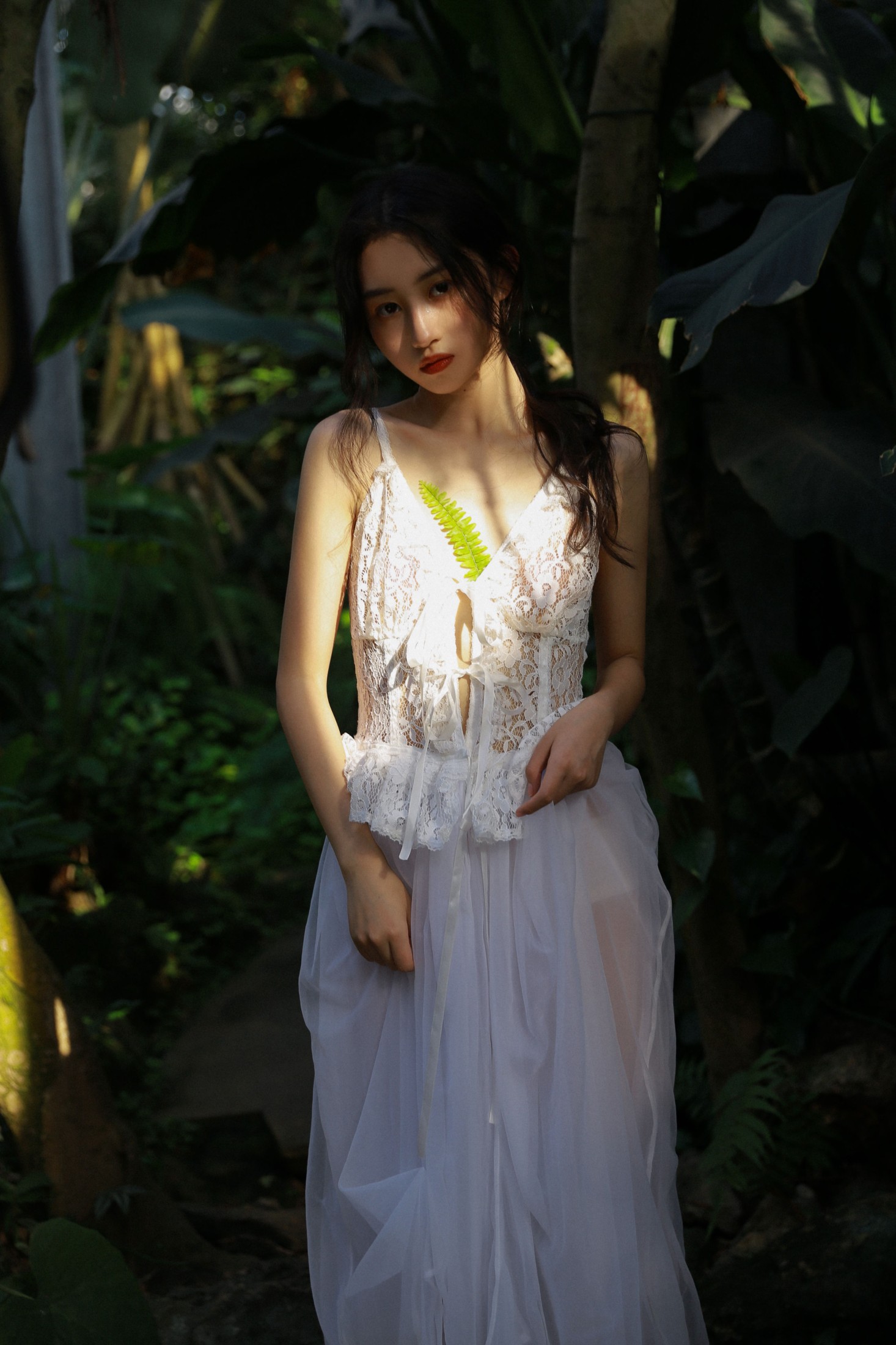 立桃里矢 – 《花与少女》[30P]