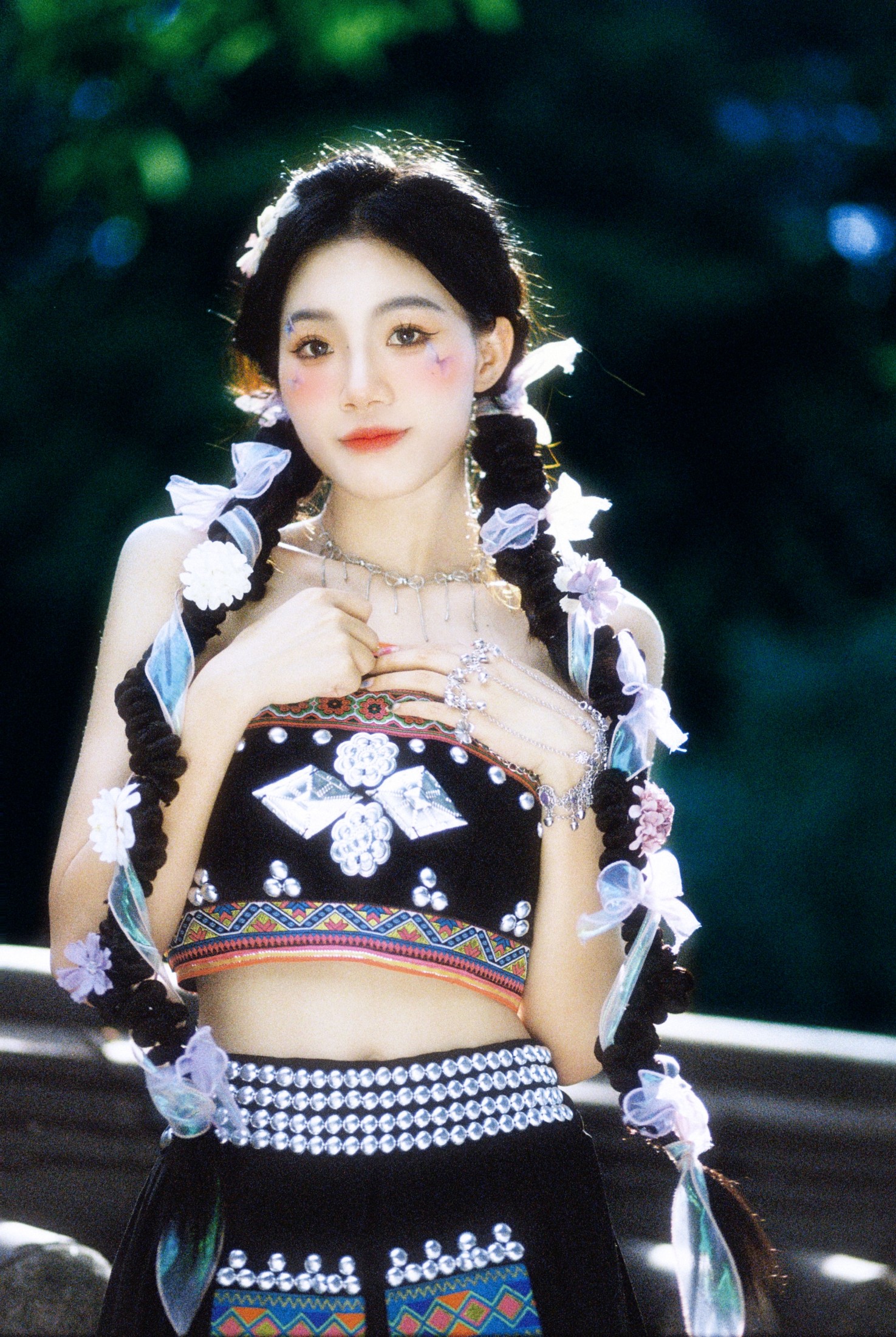 晚小九 – 《哈尼族甜妹》[28P]