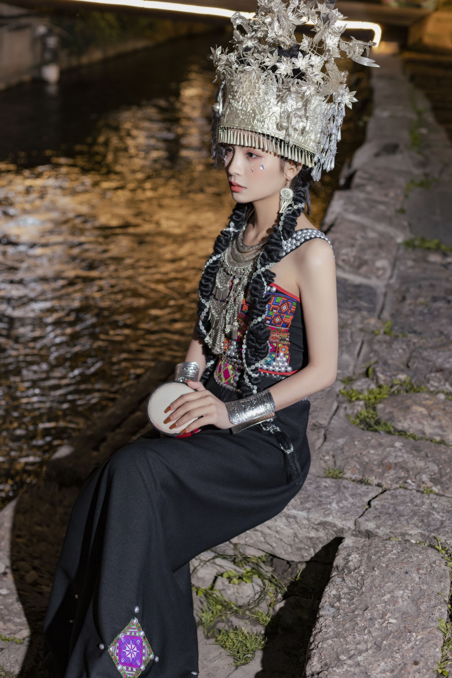 覃柳芳 – 《苗哈小可爱》[21P]