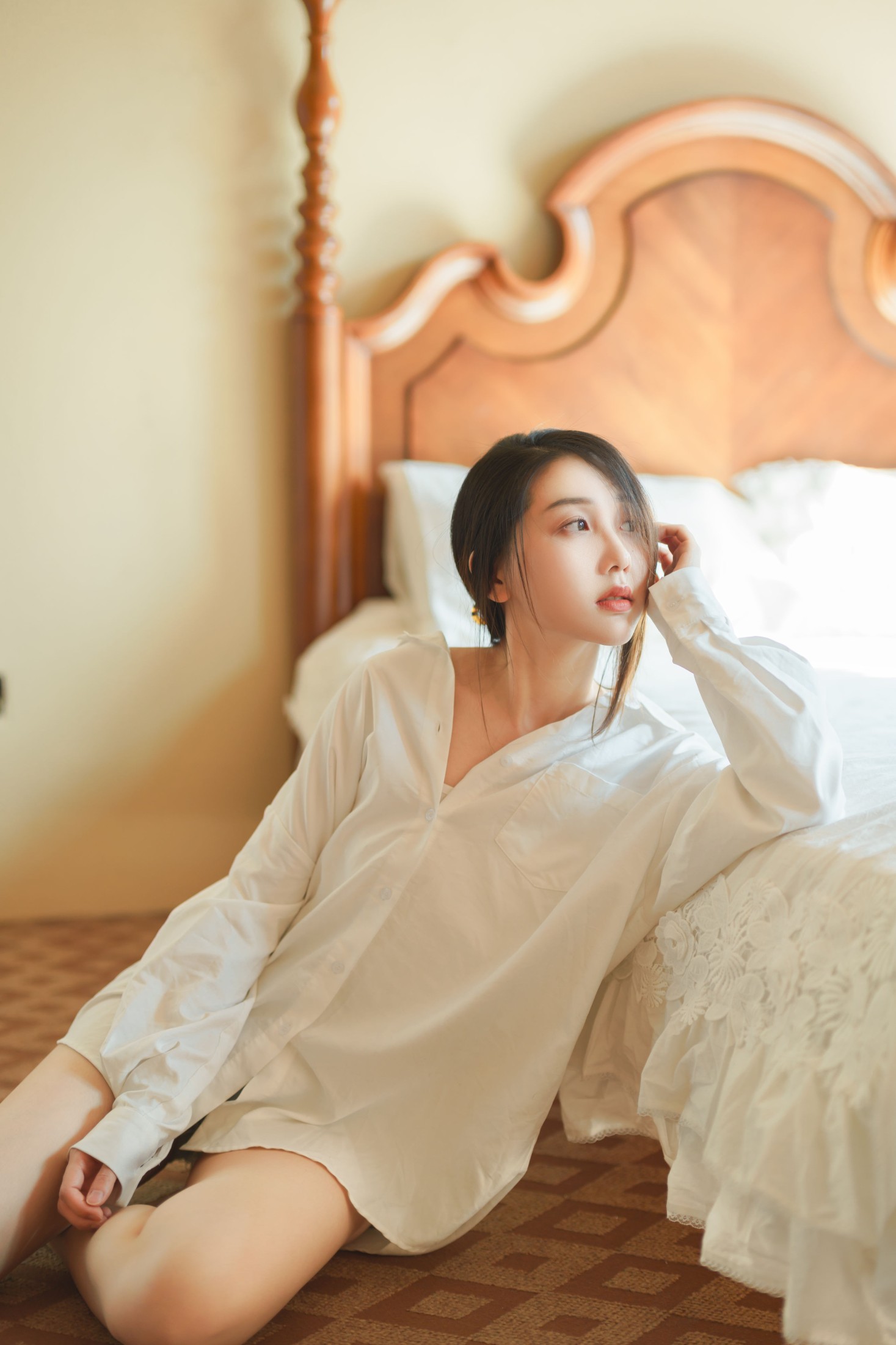 菠萝 – 《居家慵懒》[25P]