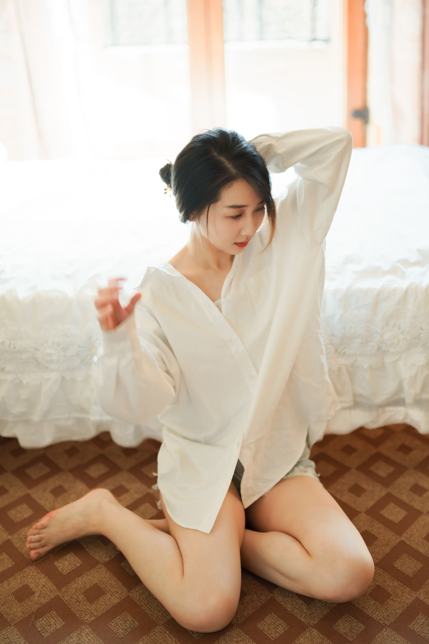 菠萝 – 《居家慵懒》[25P]