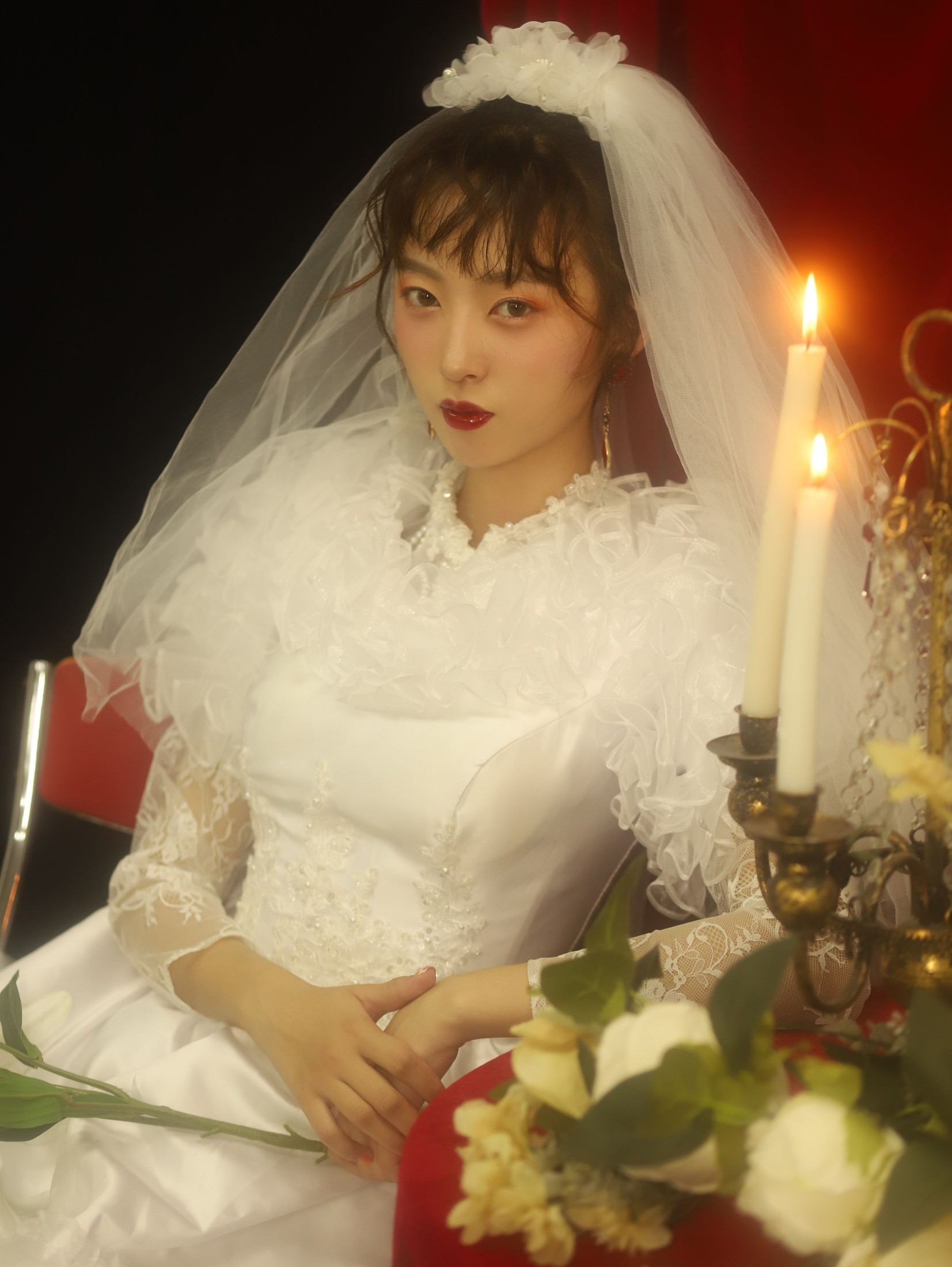 小文 – 《穿婚纱的女孩》[22P]