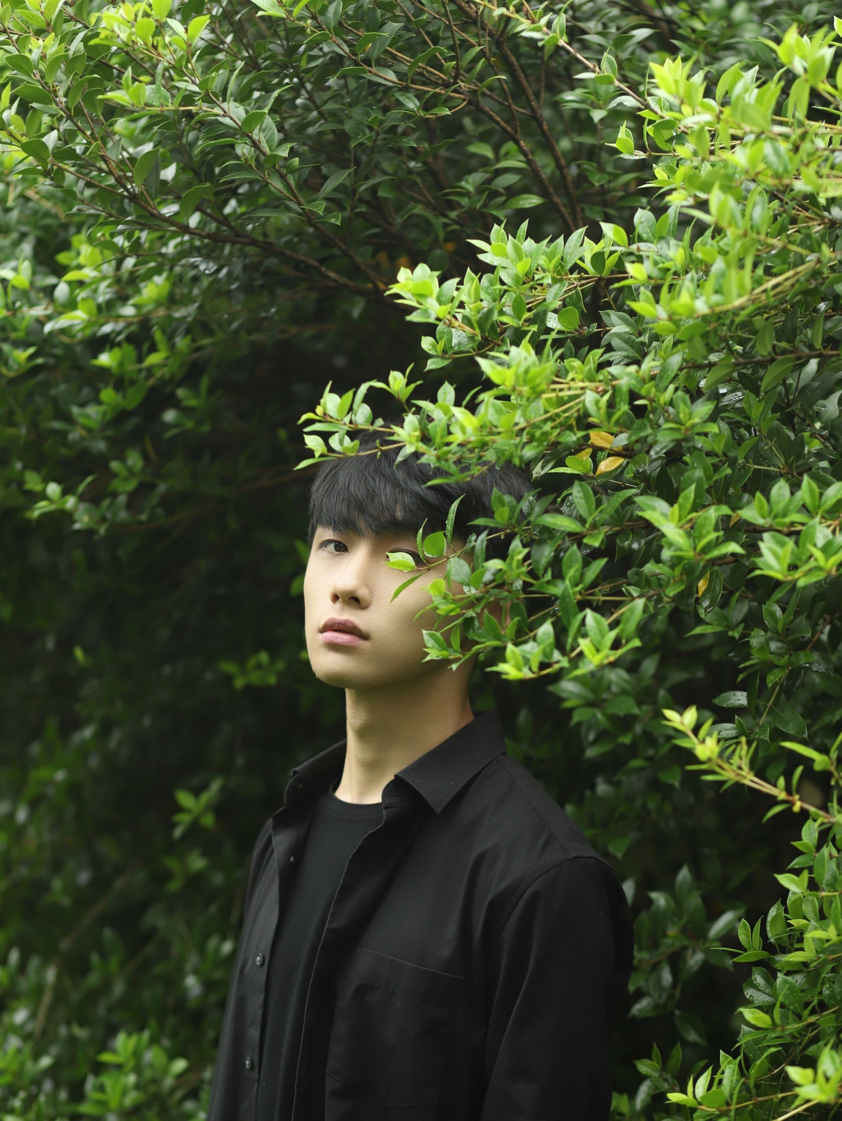 一帆 – 《阴天》[24P]