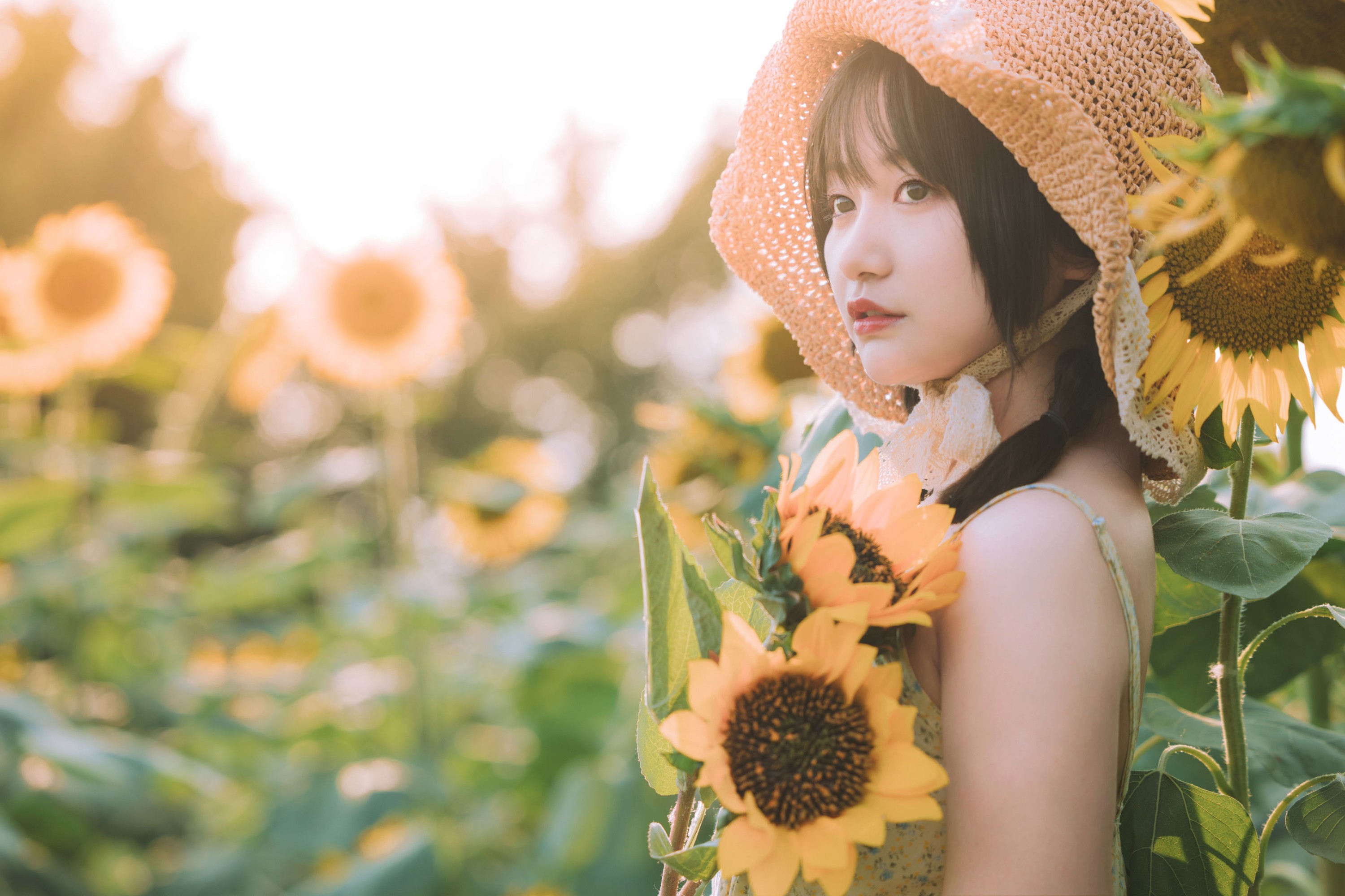 金盏璃 – 《向阳而生》[26P]