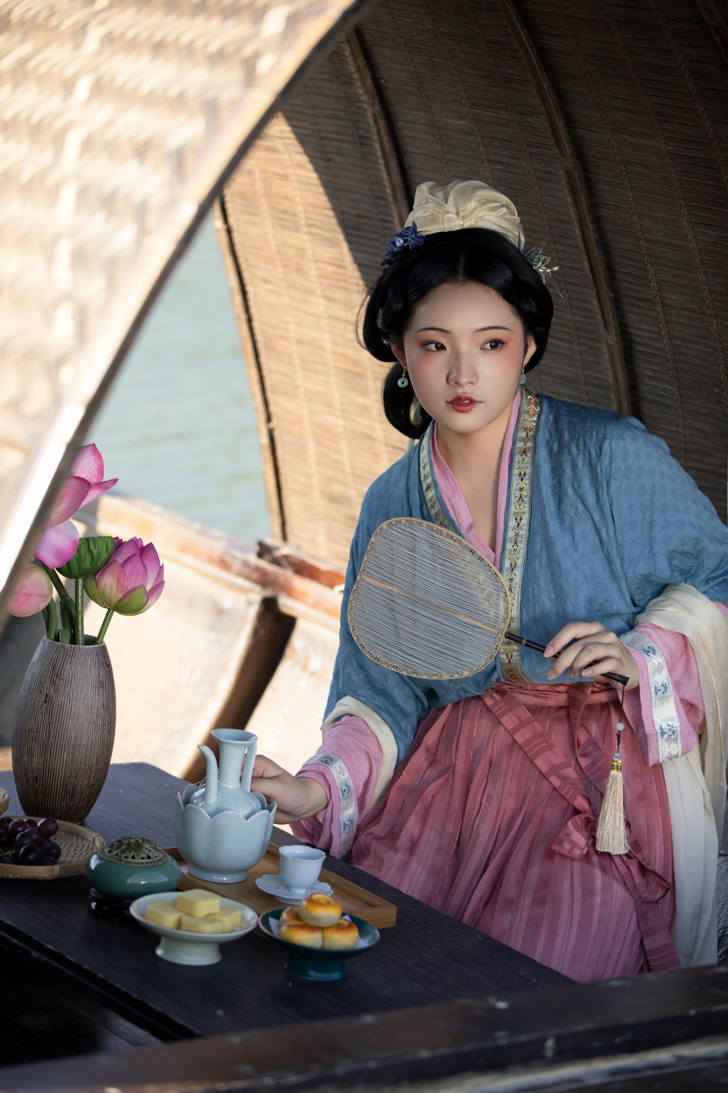 保卫萝卜的阿叽 – 《游湖》[36P]