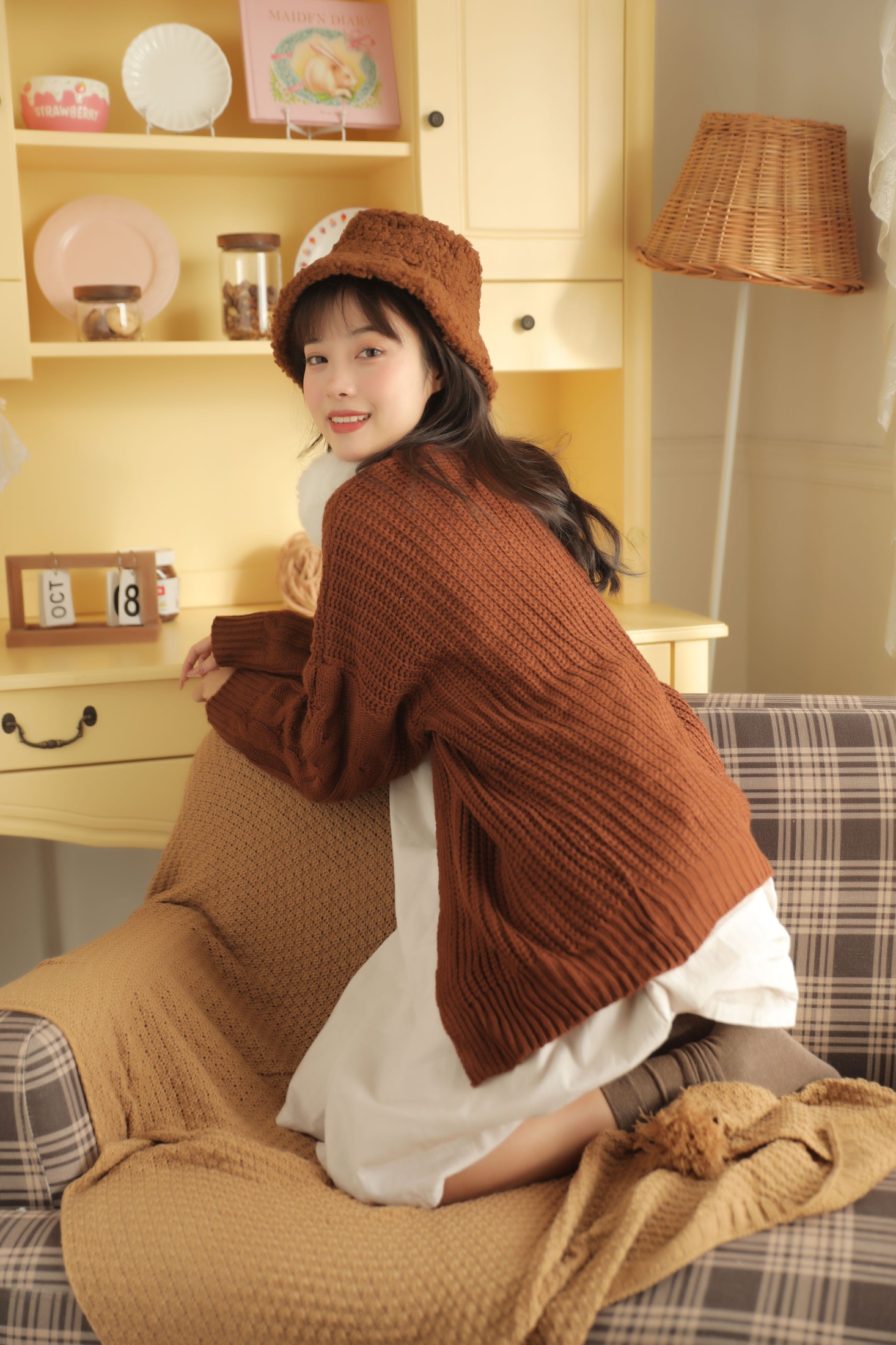 小薇人儿 – 《榛子拿铁》[32P]