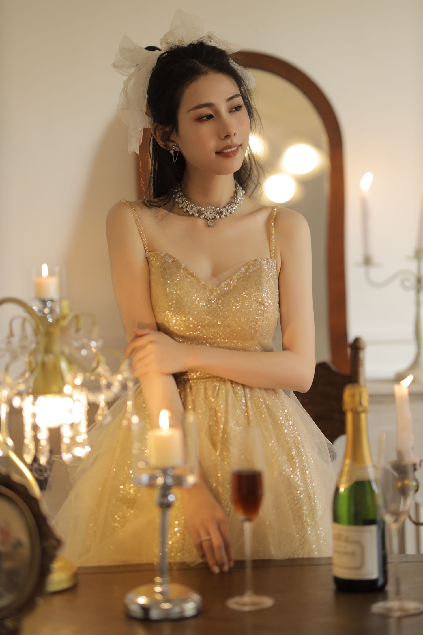 阿秦哒哒 – 《光里》[25P]