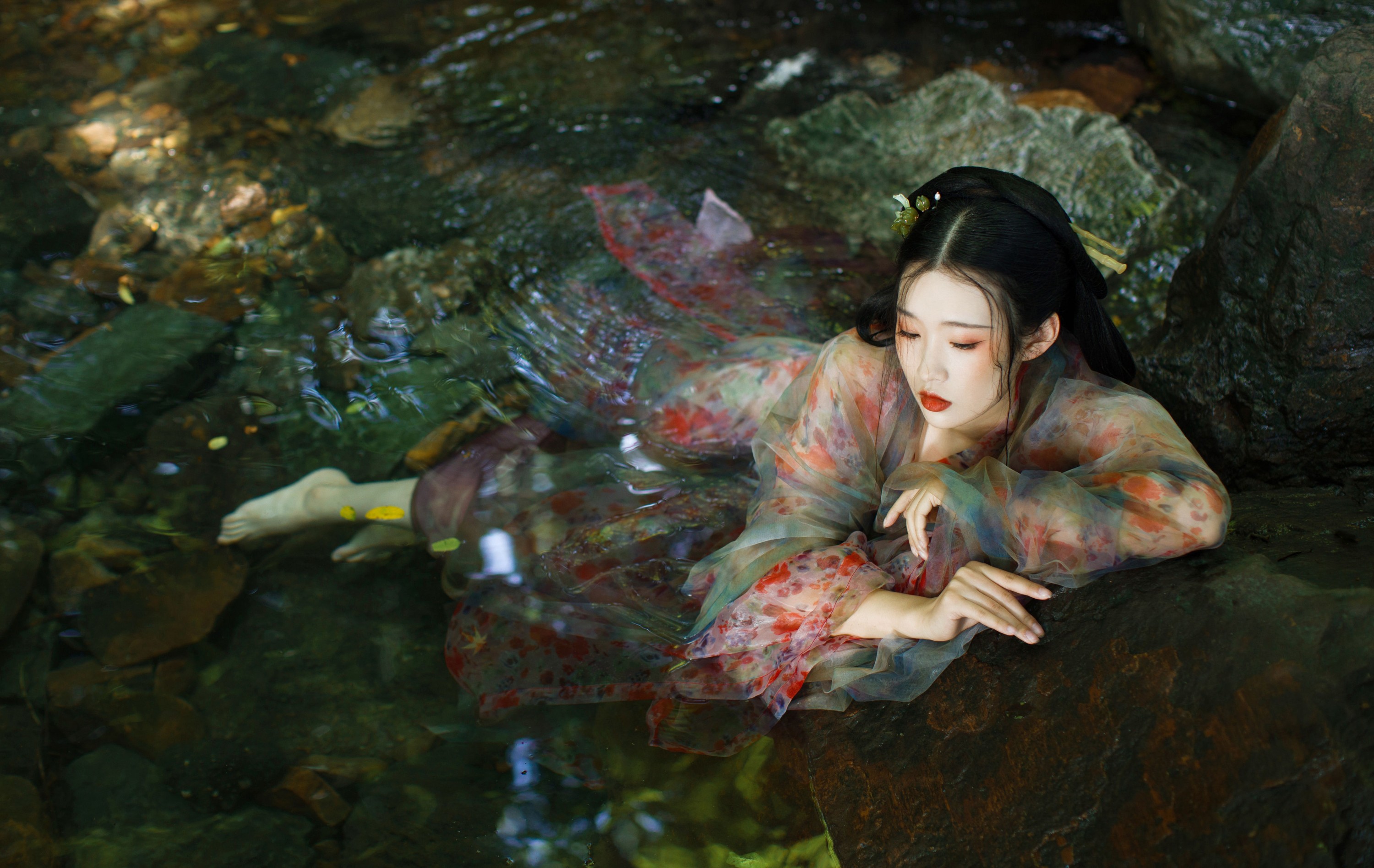 李李思 – 《心微动》[22P]