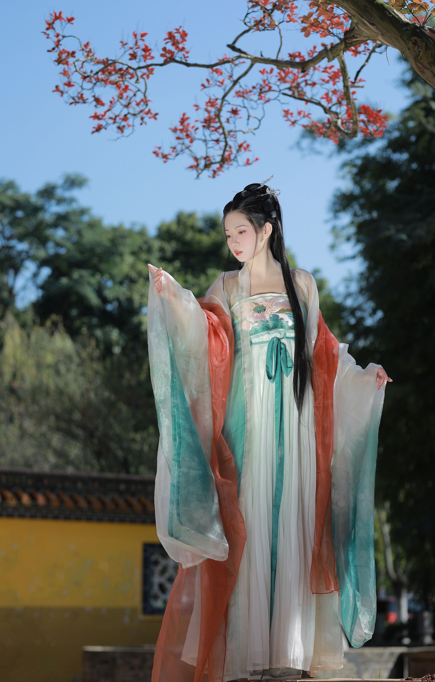 落花人独立 – 《休言万事转头空》[34P] 插图5