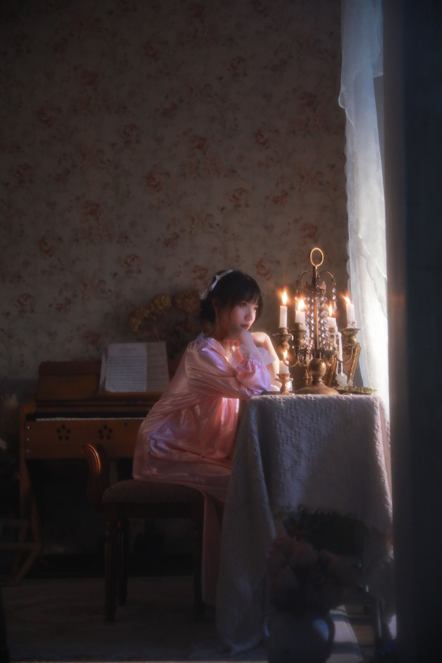 echo – 《油画少女》[31P]