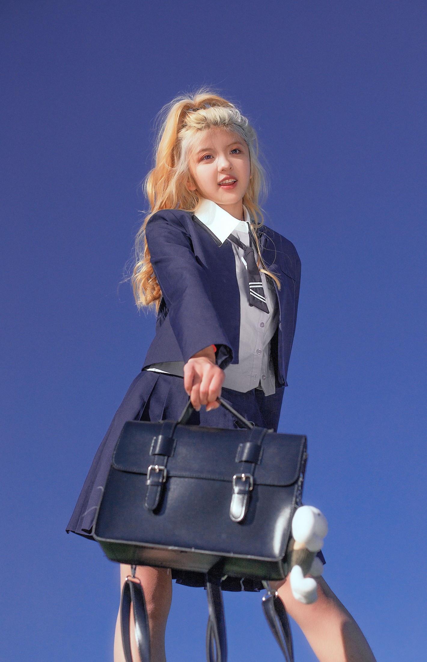 宁的硝酸银 – 《芭比少女》[22P]