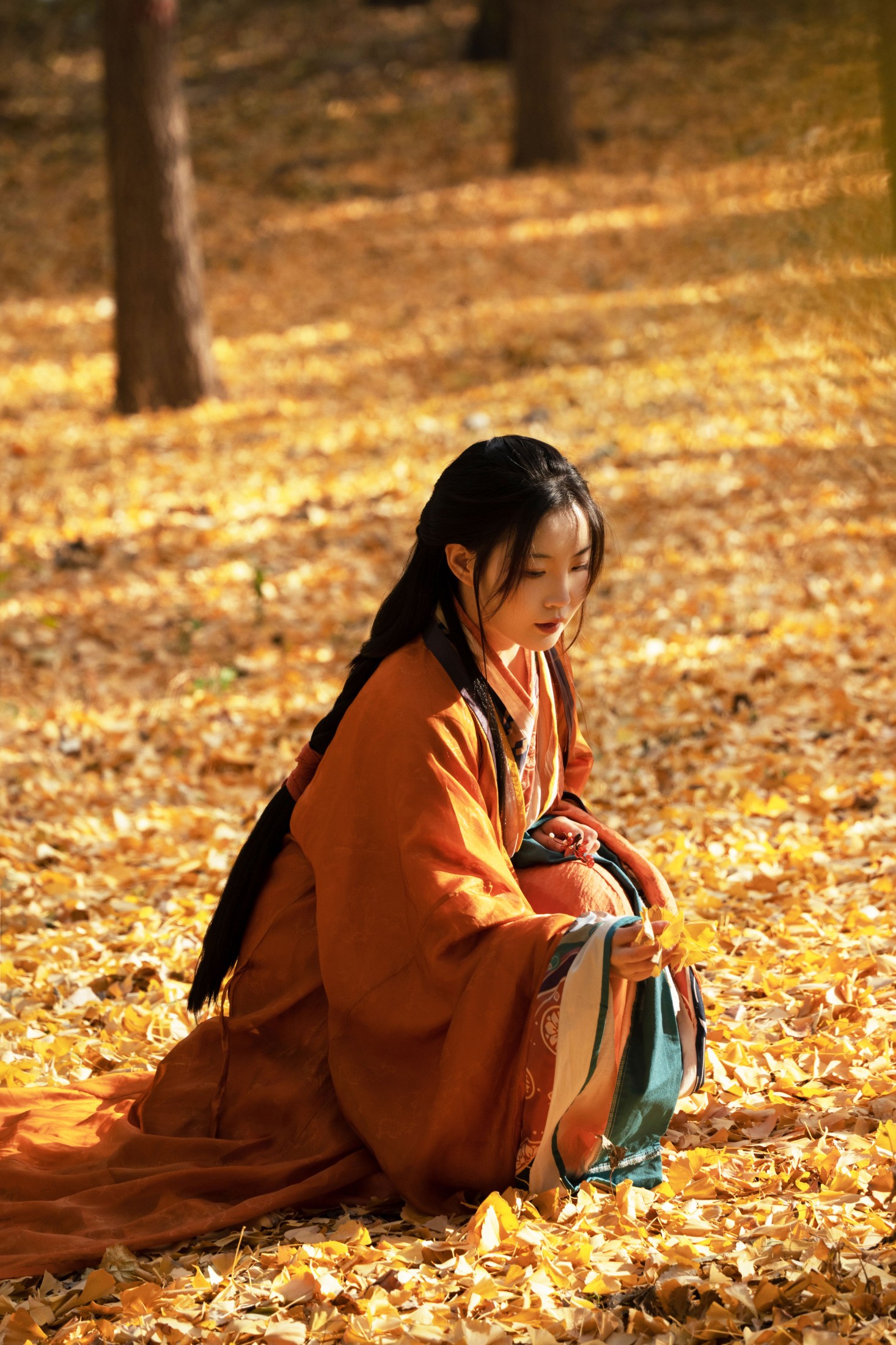 人间小白龙 – 《金秋》[25P]