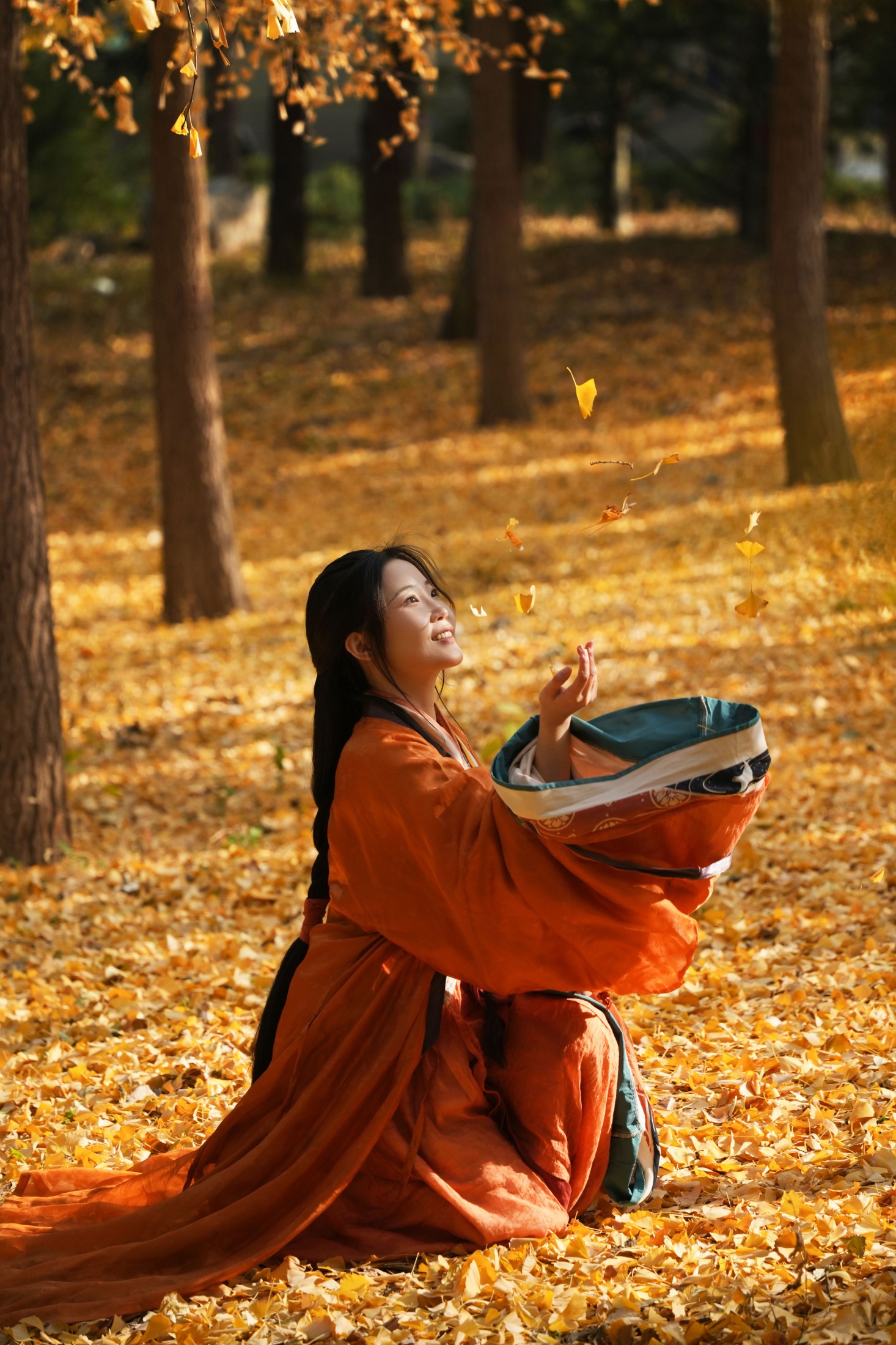 人间小白龙 – 《金秋》[25P]