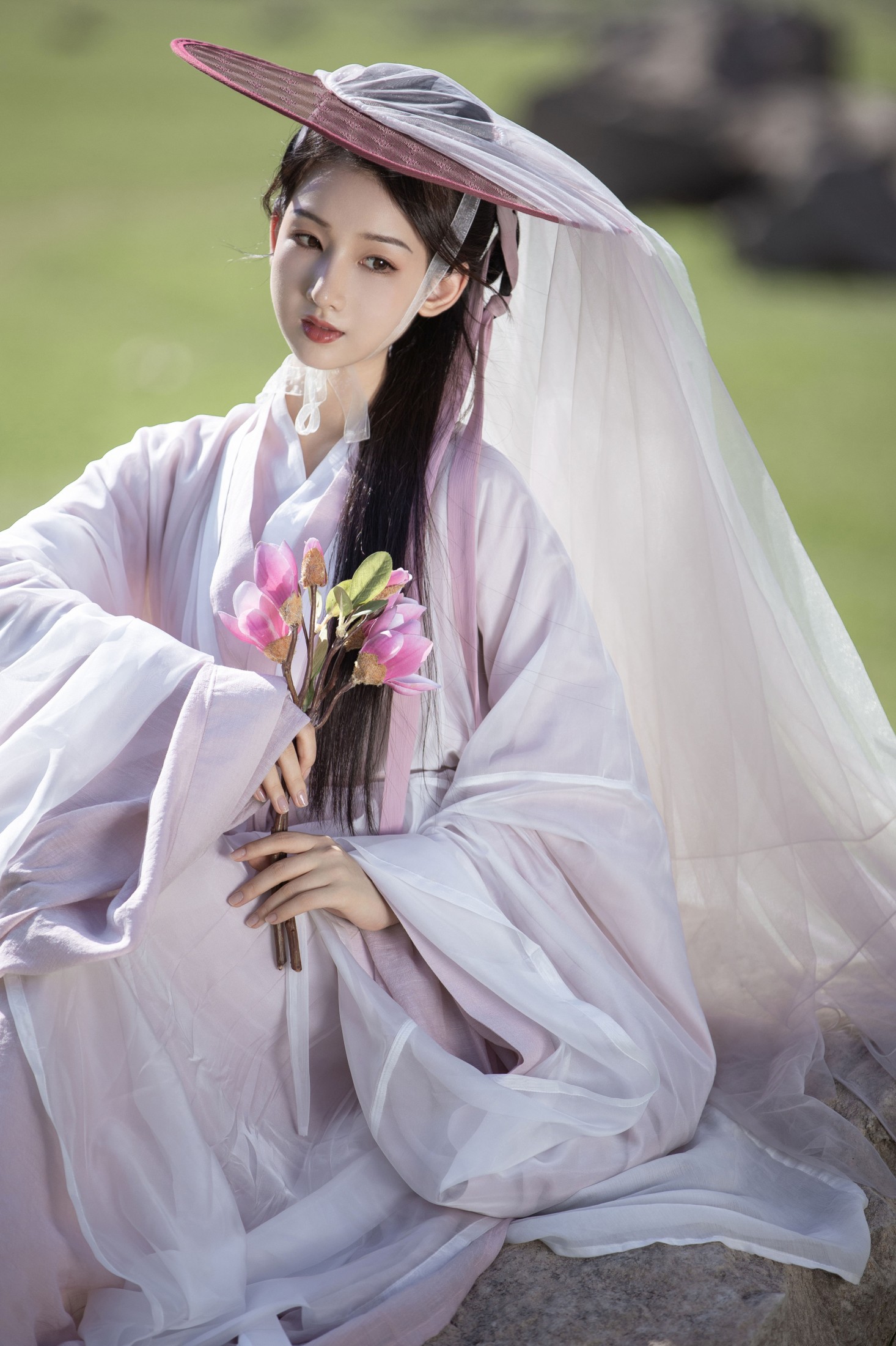 五月的兔子 – 《牧羊歌》[28P]