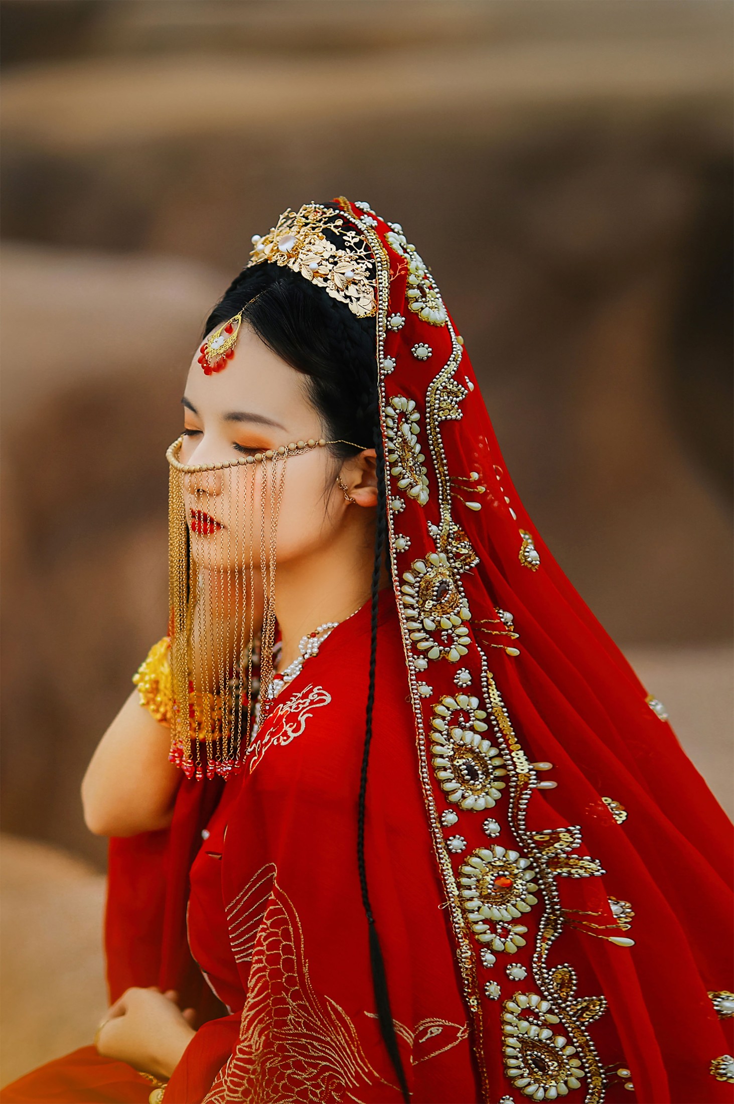 LLIYaNinG – 《西域美人》[22P]