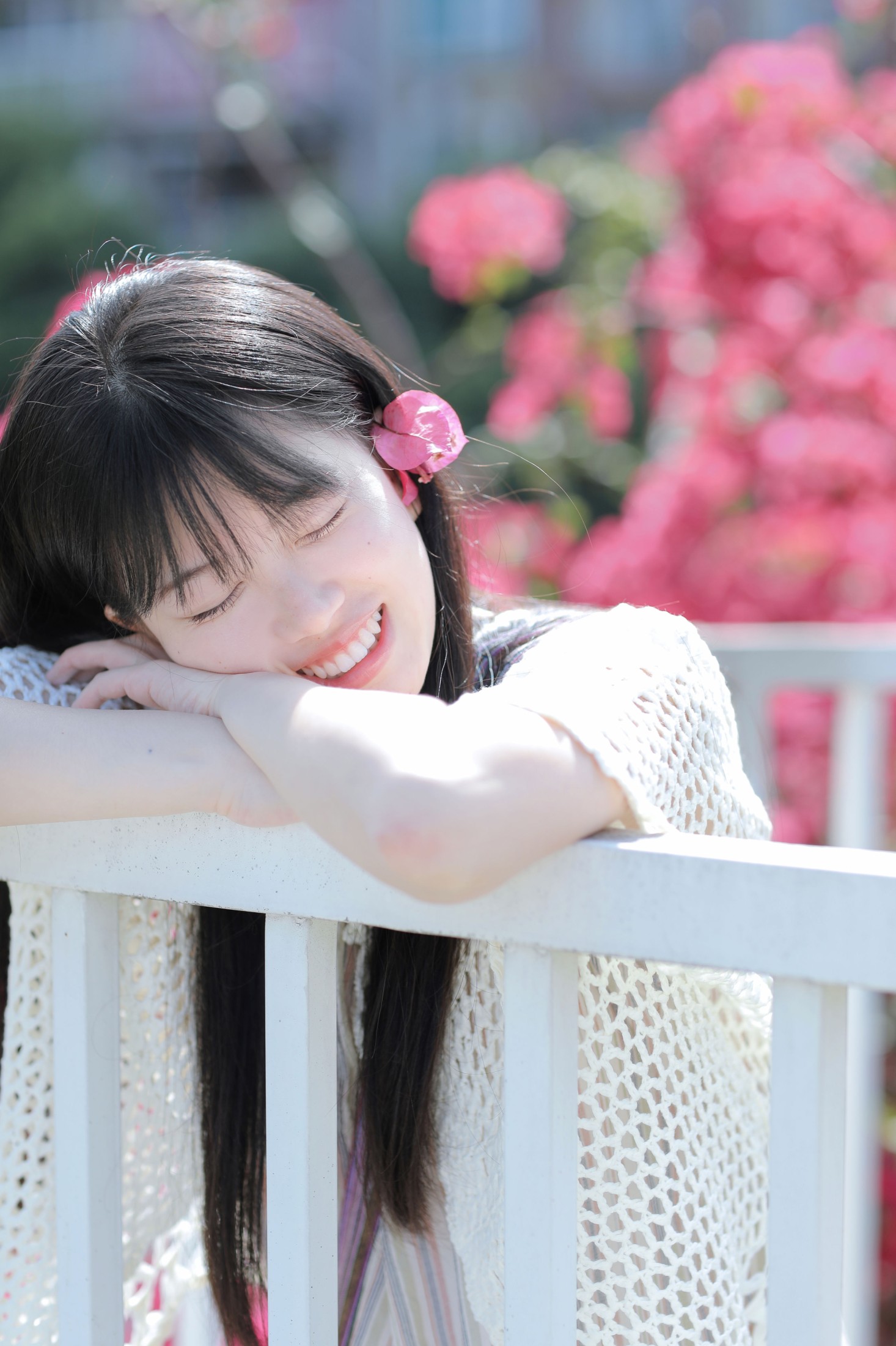 秋陽邑禾 – 《花与那女孩》[25P]